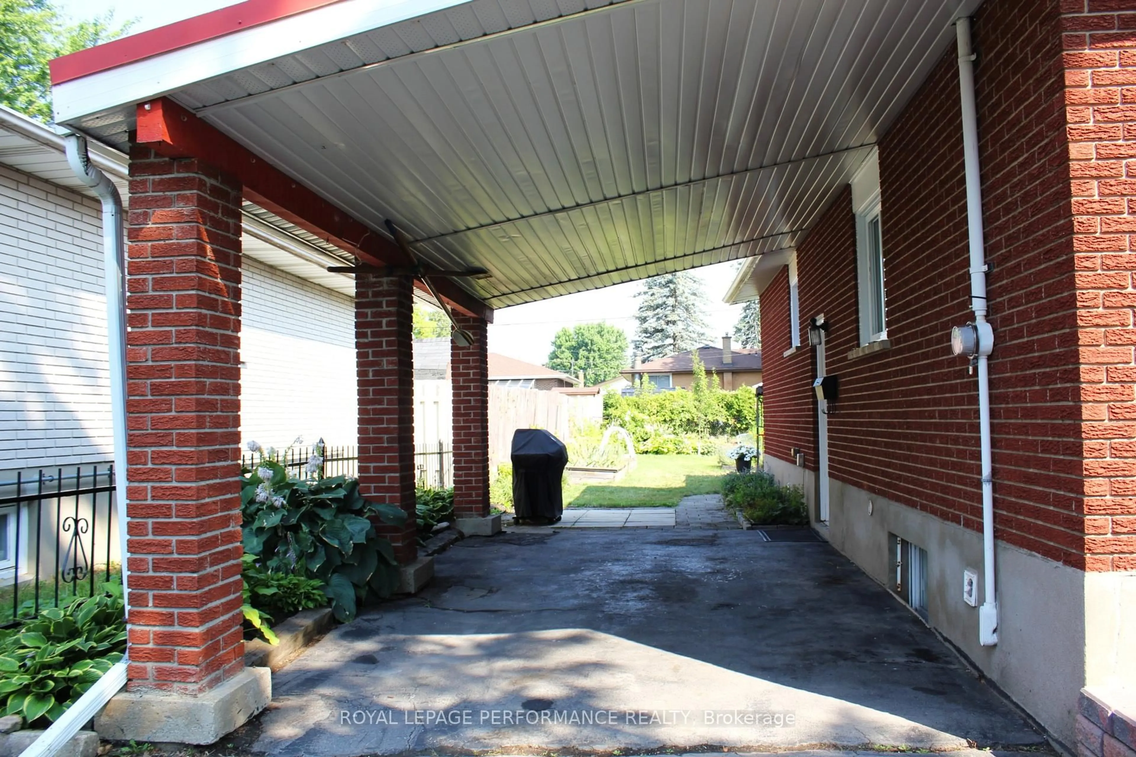 Unknown for 1508 Frances Ann Ave, Cornwall Ontario K6H 2L2