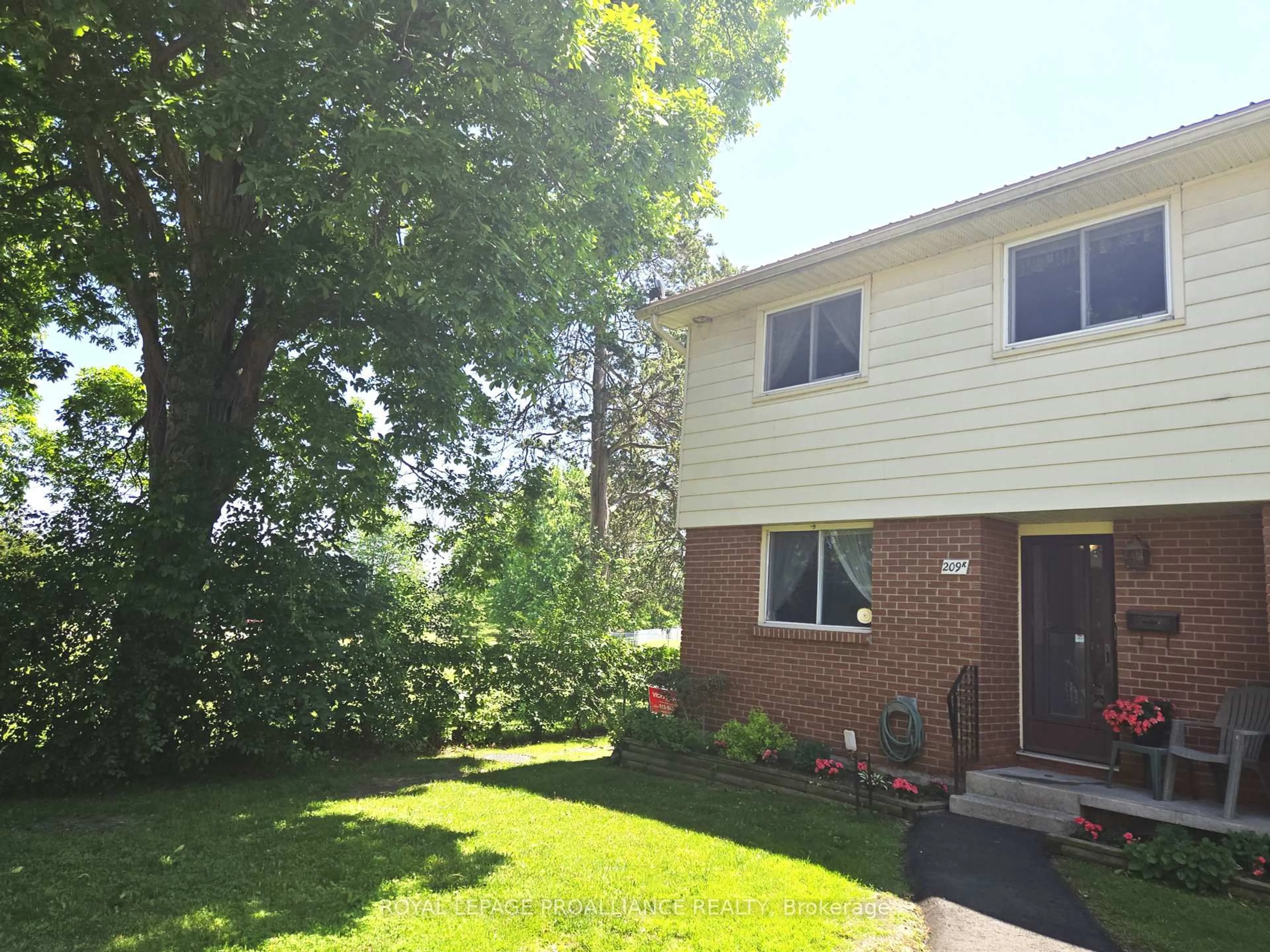 Unknown for 209 North Park St #K, Belleville Ontario K8P 4T9