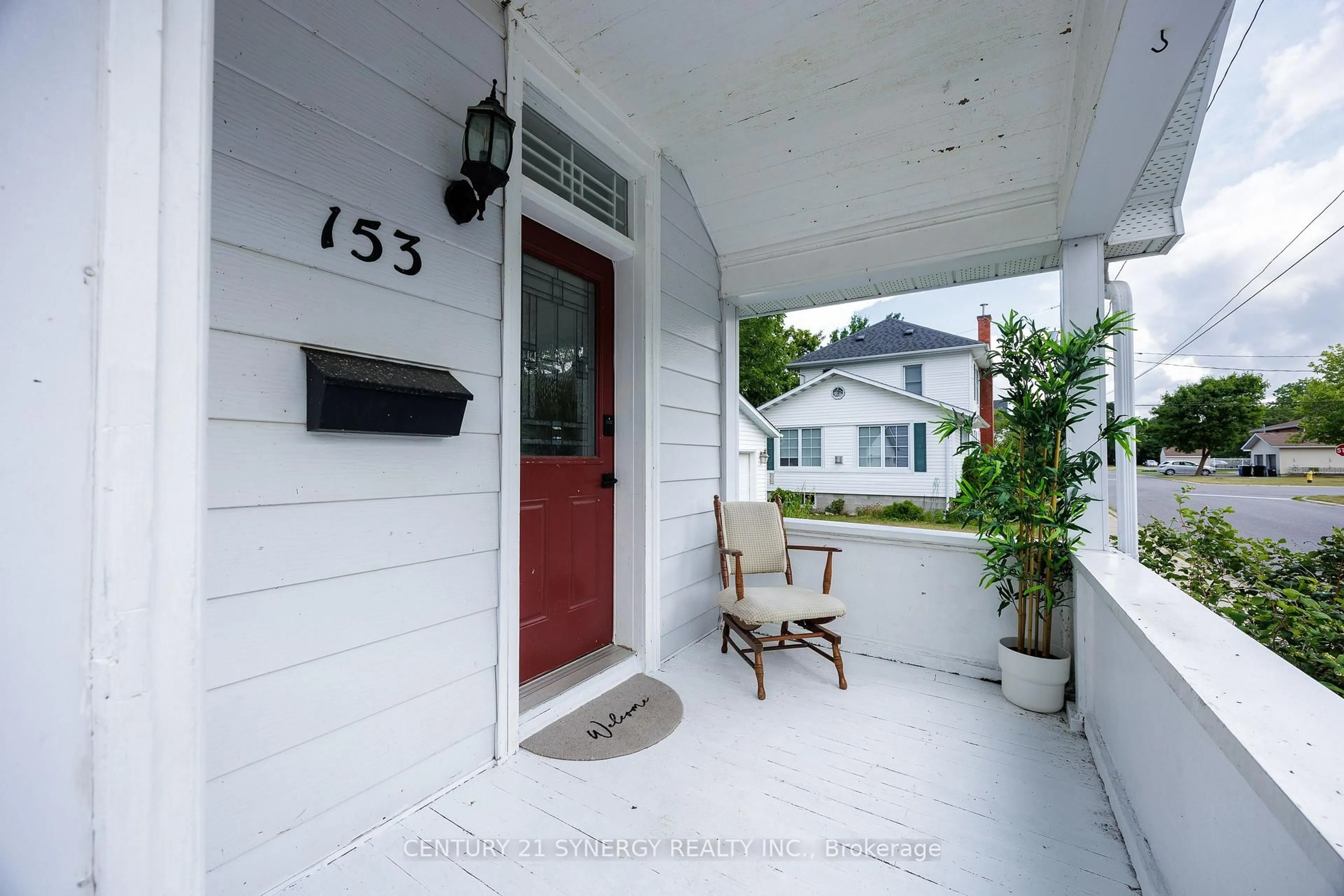Unknown for 153 Charlotte St, Carleton Place Ontario K7C 1Y9