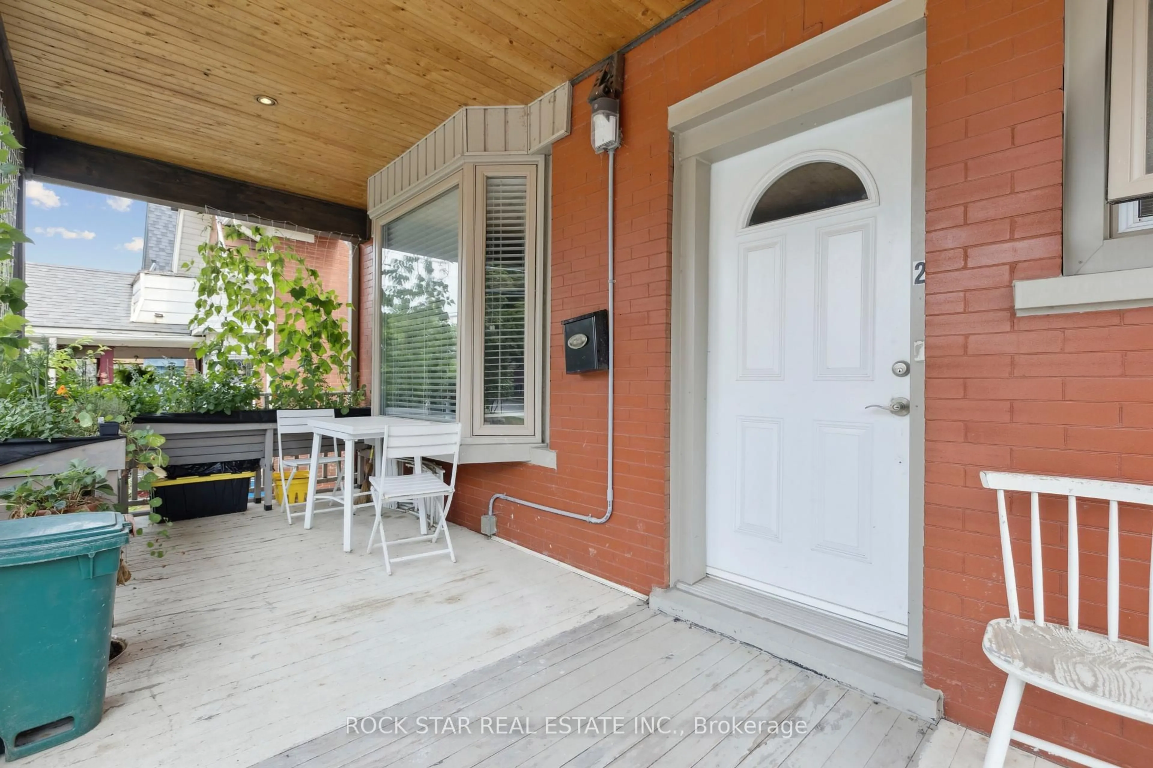 Patio, street for 43 Eby St, Kitchener Ontario N2G 3K9