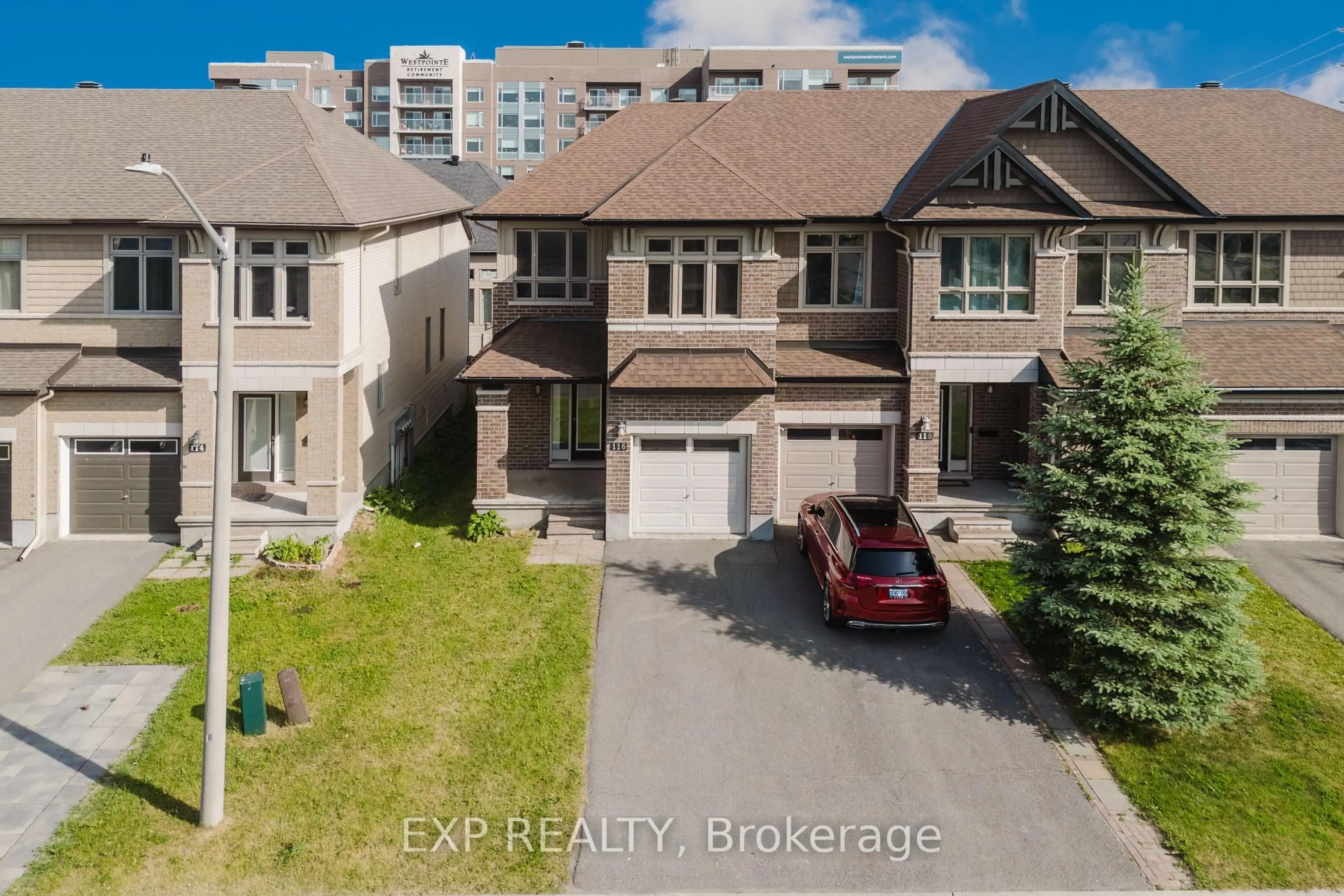 A pic from outside/outdoor area/front of a property/back of a property/a pic from drone, street for 116 Popplewell Cres, Ottawa Ontario K2J 5R3