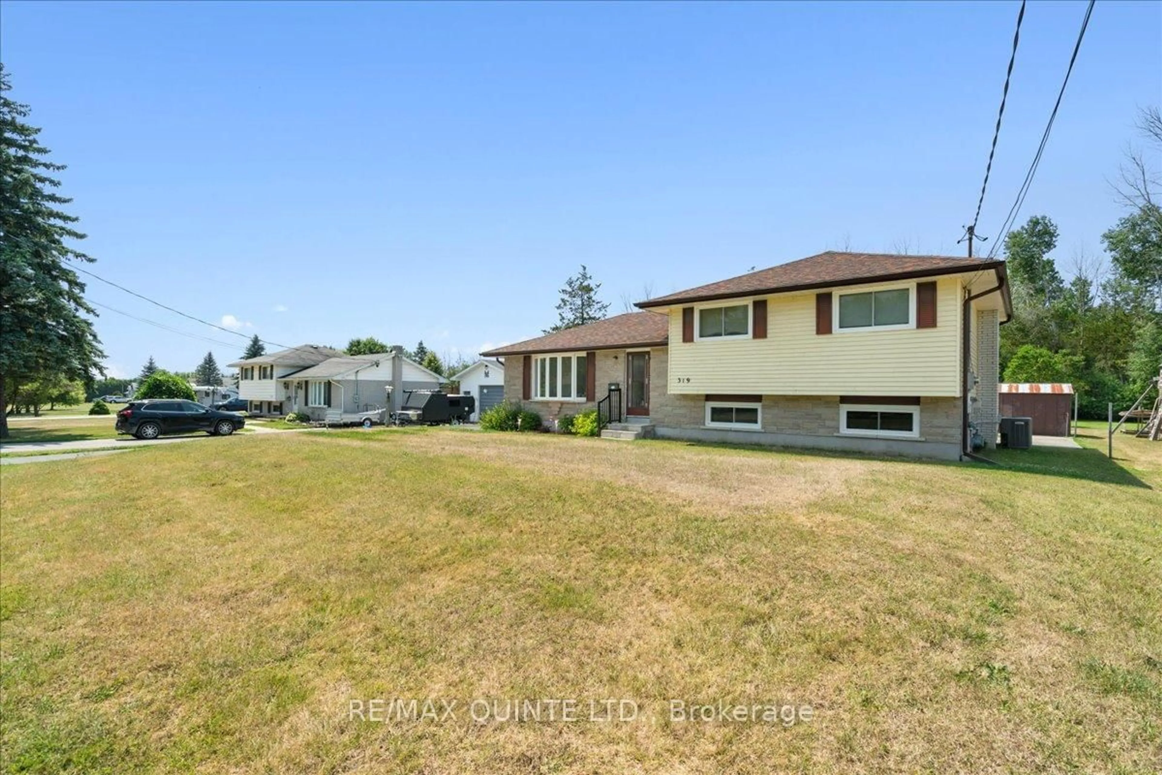 A pic from outside/outdoor area/front of a property/back of a property/a pic from drone, unknown for 319 Montrose Rd, Quinte West Ontario K8R 1A8