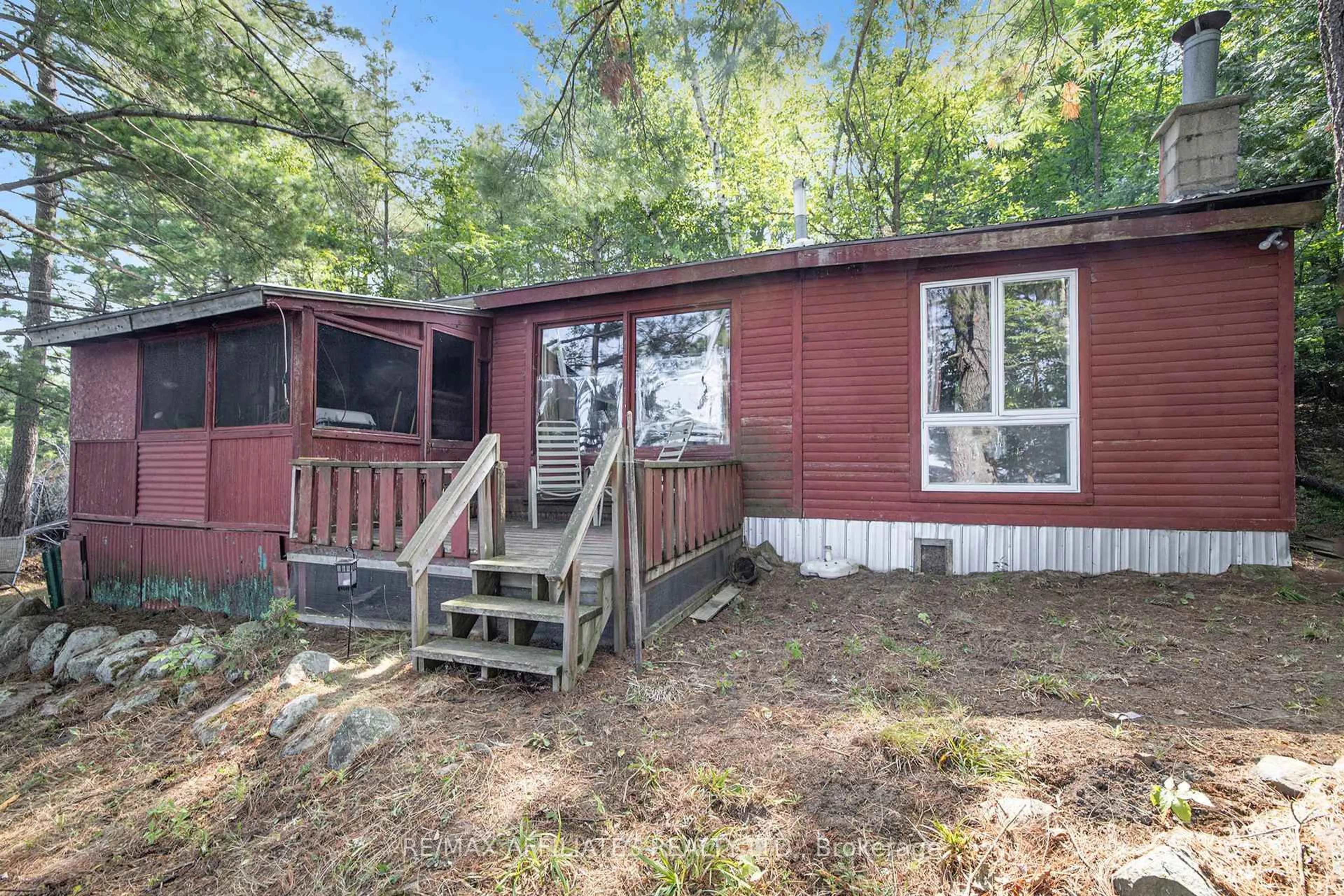 Patio, water/lake/river/ocean view for 25252 Eagle Lake, Tichborne Ontario K0H 2V0