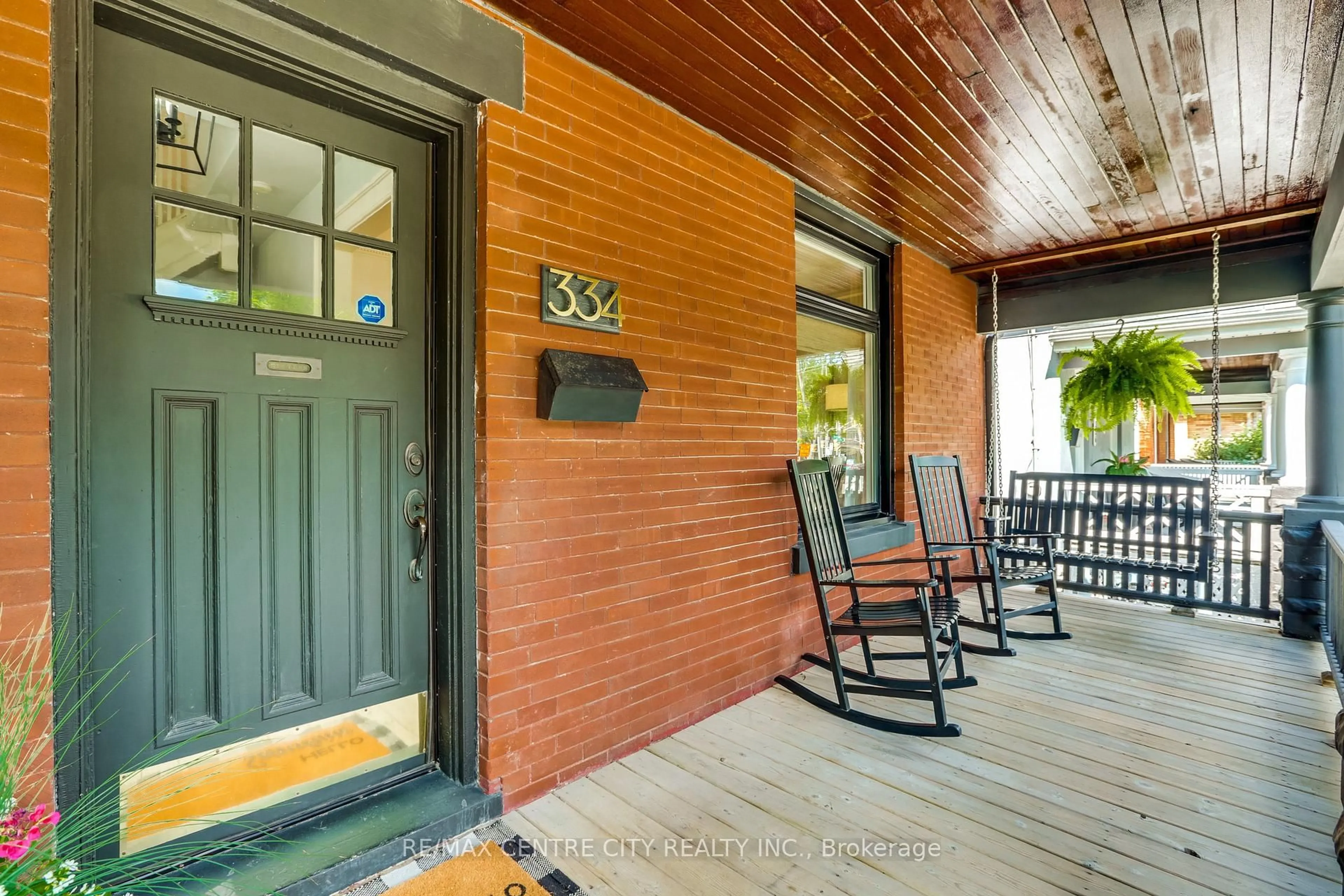 Unknown for 334 Cheapside St, London East Ontario N6A 2A6