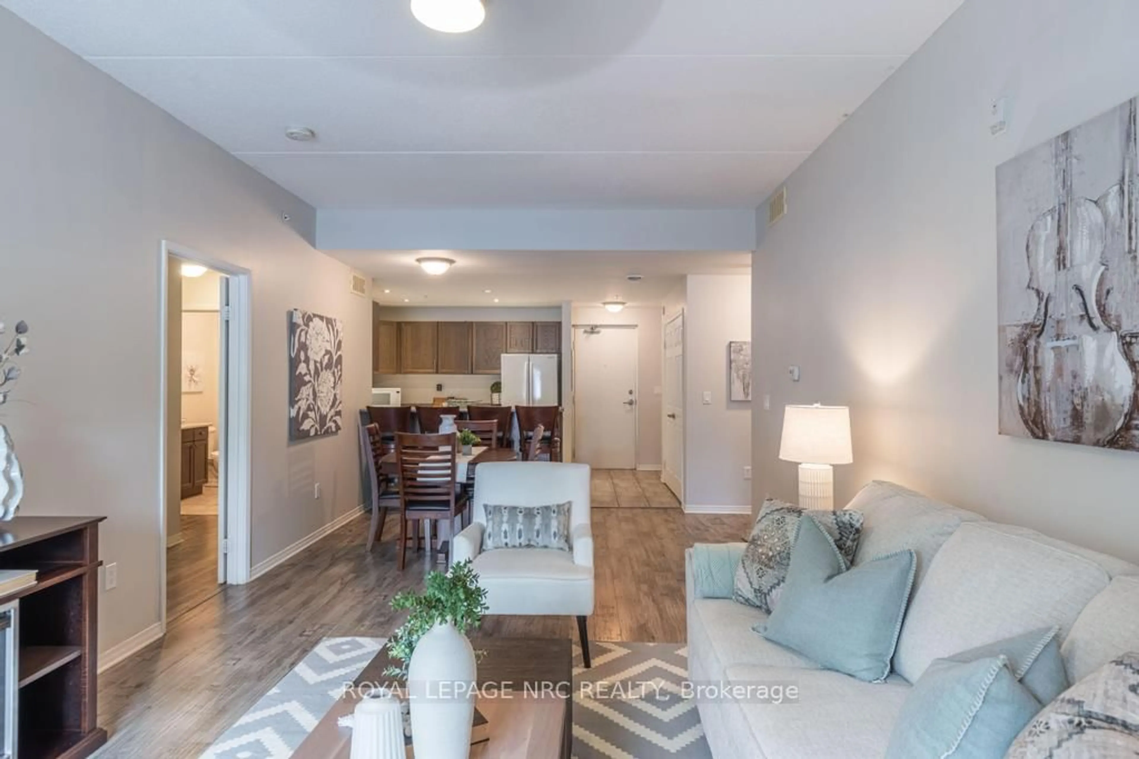 Living room with furniture, unknown for 16 Sullivan Ave #101, Thorold Ontario L2V 2Y2