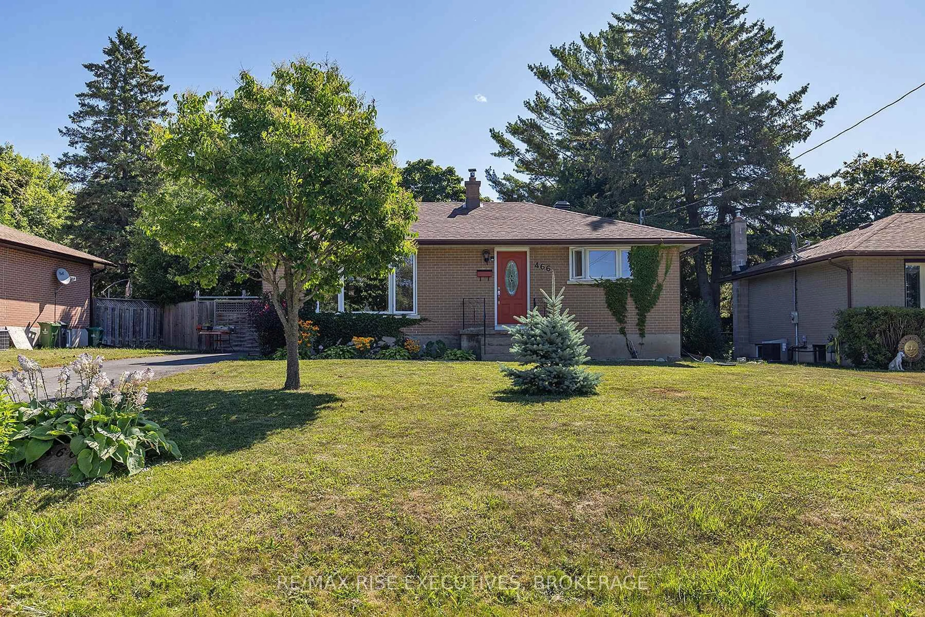 A pic from outside/outdoor area/front of a property/back of a property/a pic from drone, street for 466 Abdo Rd, Kingston Ontario K7M 3W9