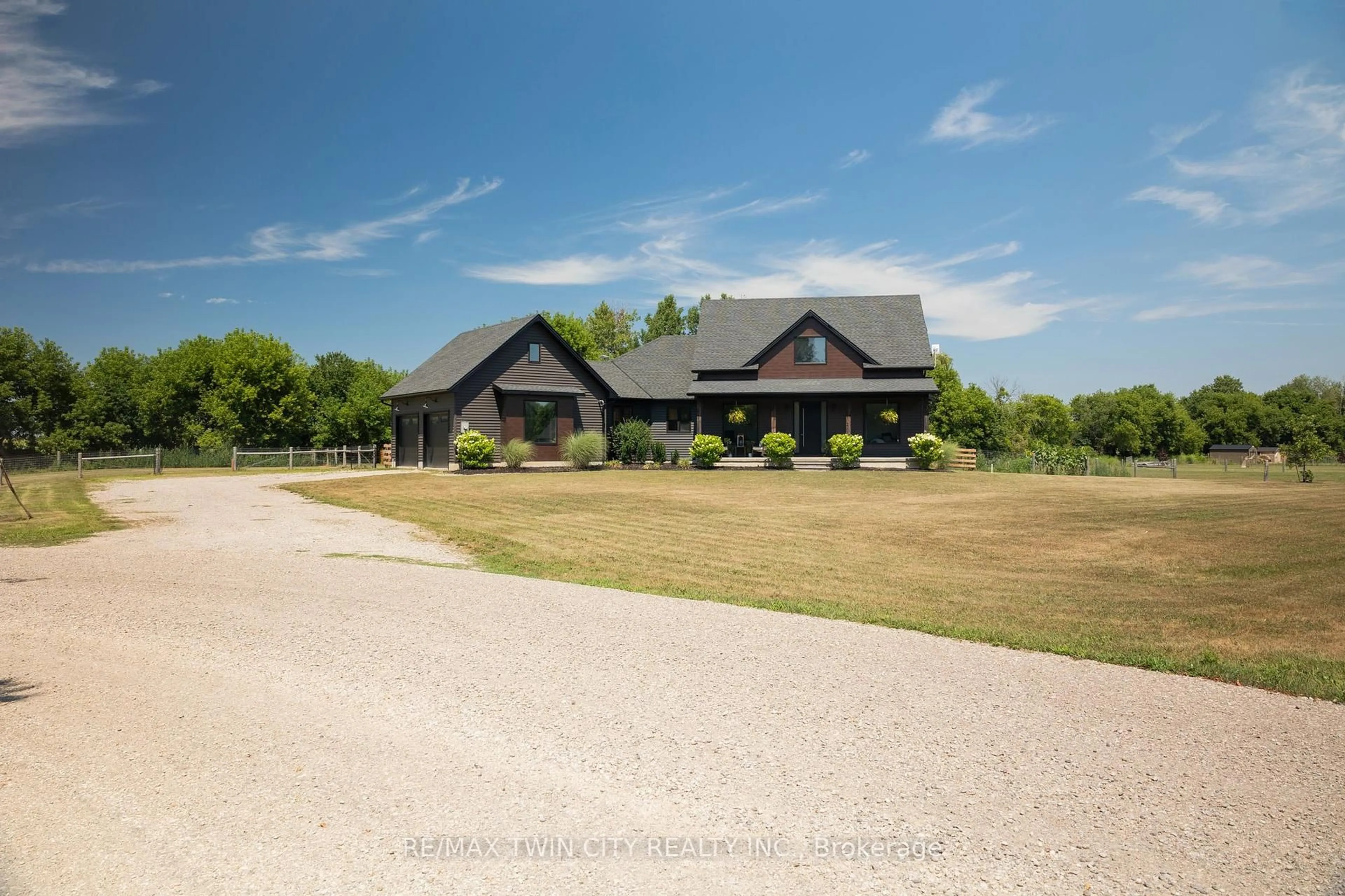 A pic from outside/outdoor area/front of a property/back of a property/a pic from drone, unknown for 16 FORMAN St, Brant Ontario N0E 1R0