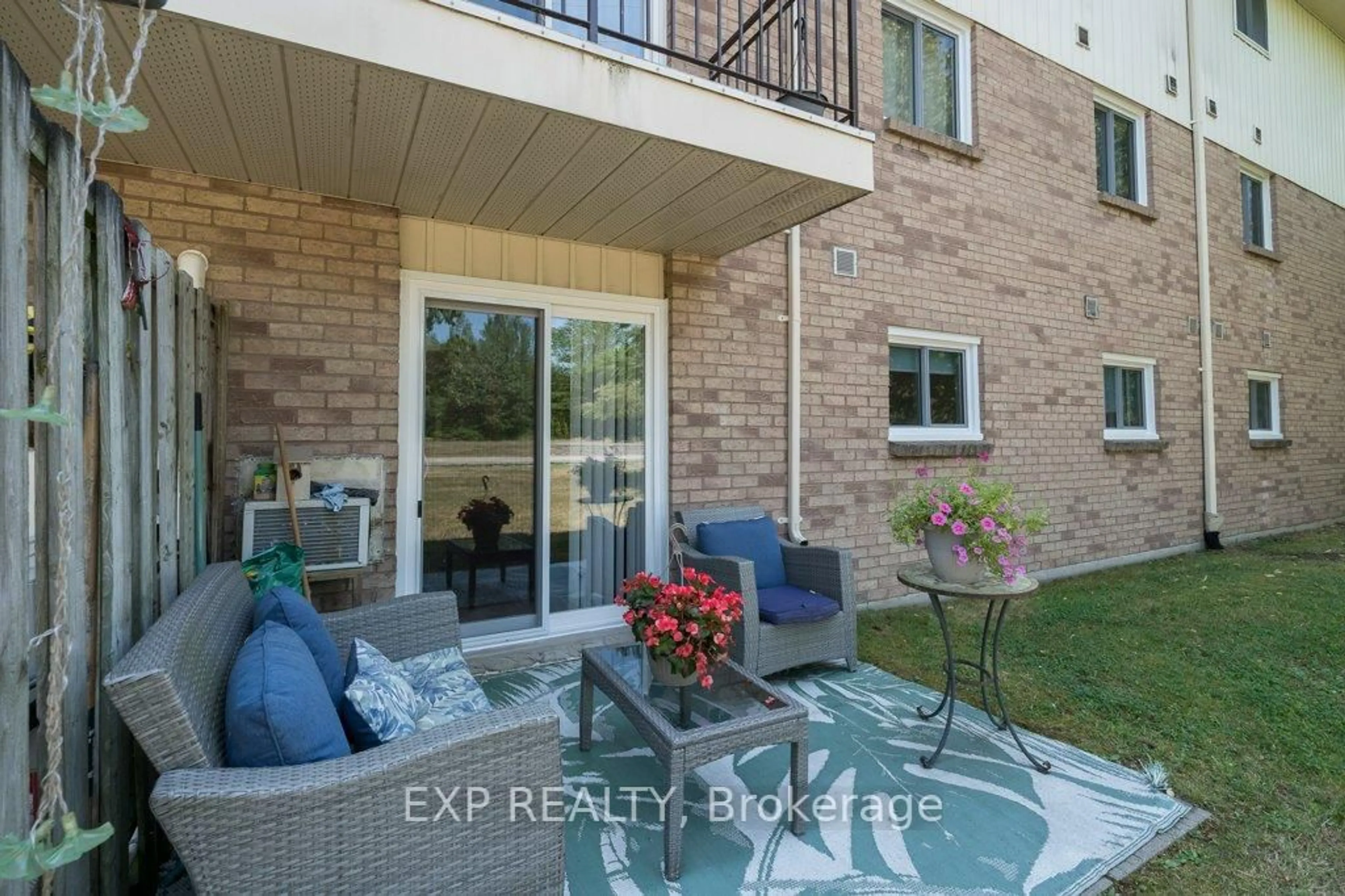 Patio, water/lake/river/ocean view for 223 North Park St #113, Belleville Ontario K8P 5A7