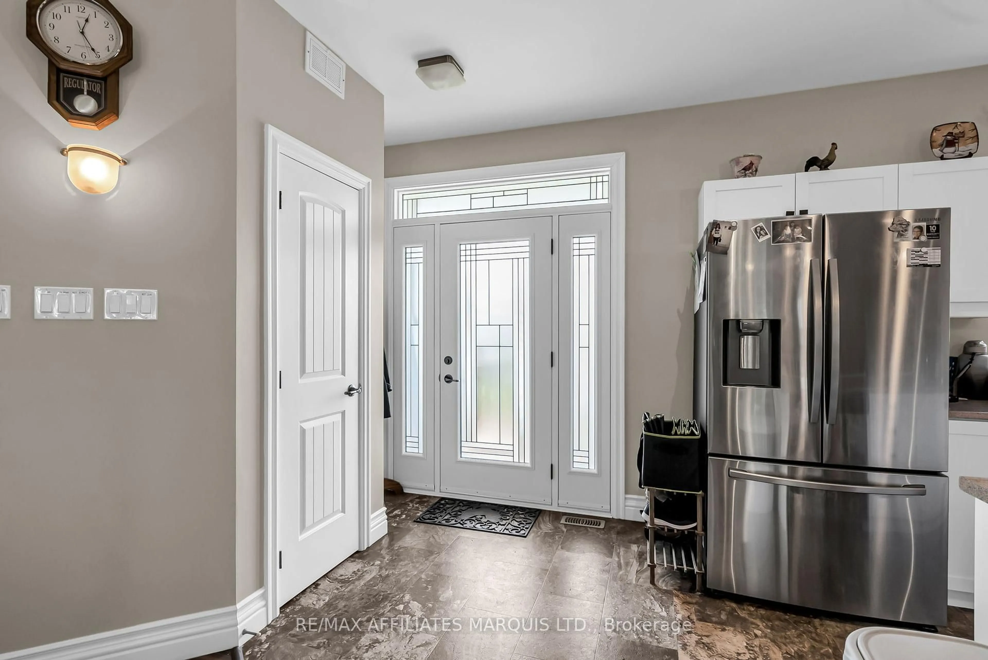 Indoor entryway for 23 Calco Cres, North Stormont Ontario K0C 1W0