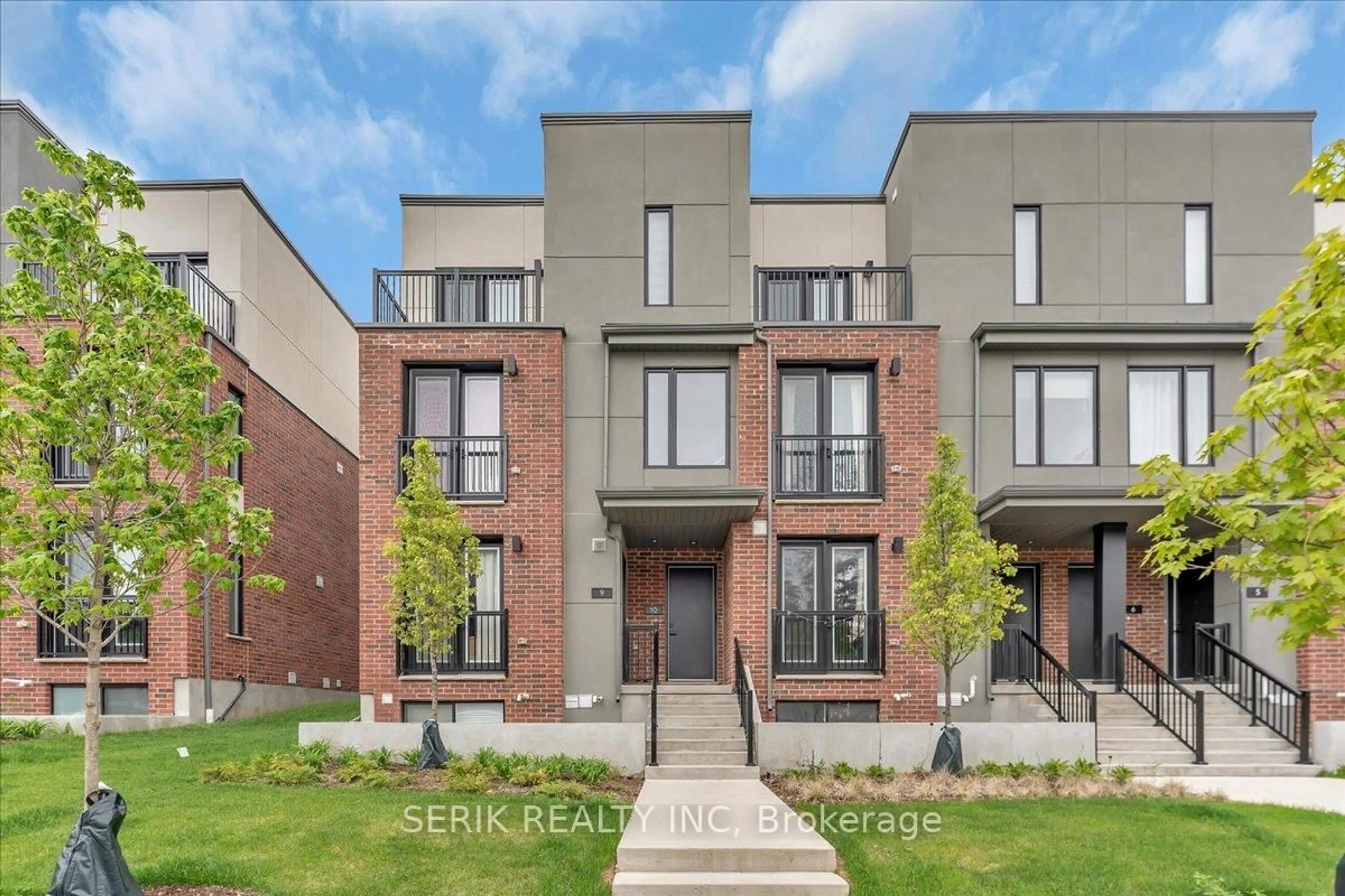 Home with brick exterior material, street for 99 Roger St #10, Waterloo Ontario N2J 1A4