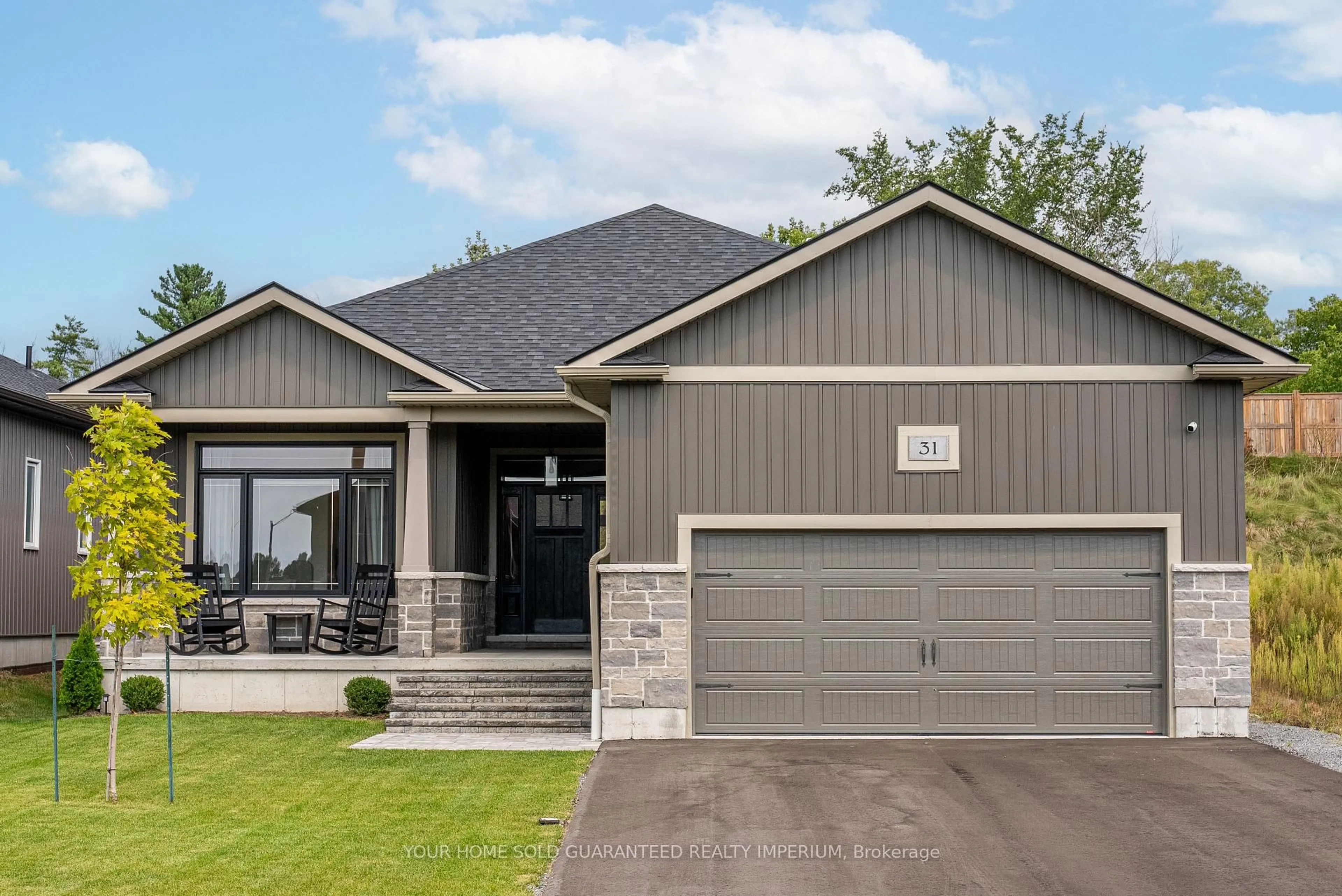 Home with vinyl exterior material, street for 31 Schmidt Way, Ingleside Ontario K8V 5P4