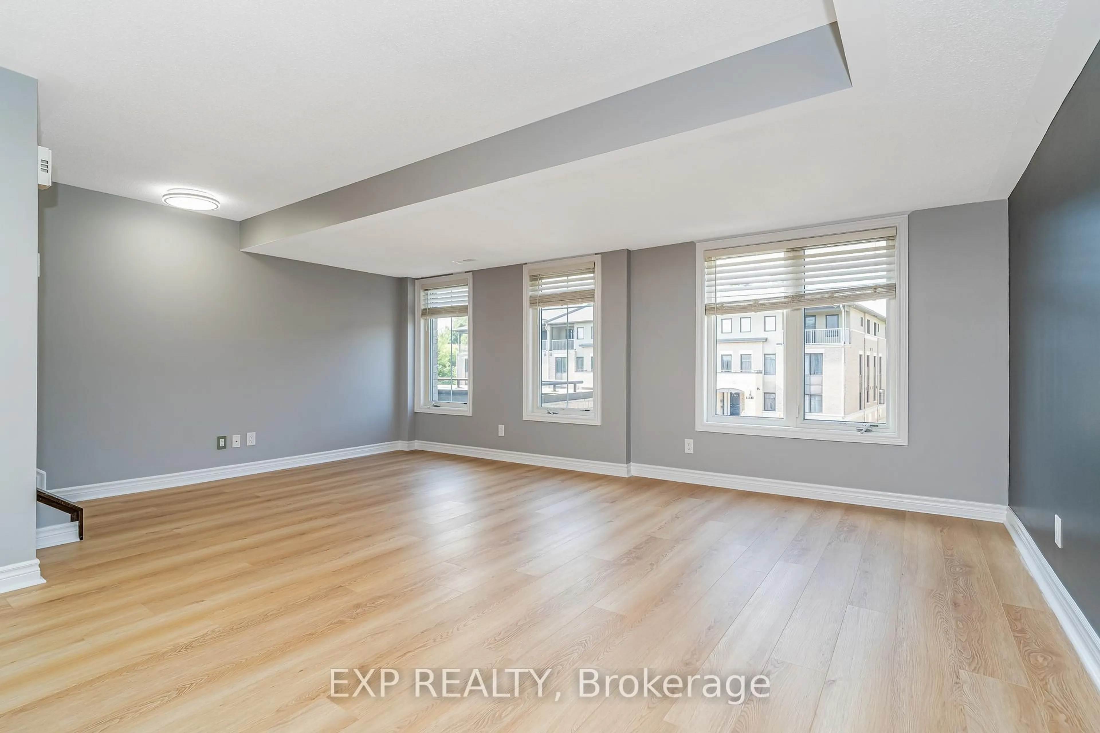 A pic of a room for 261 Titanium Private #B, Ottawa Ontario K1C 0A5