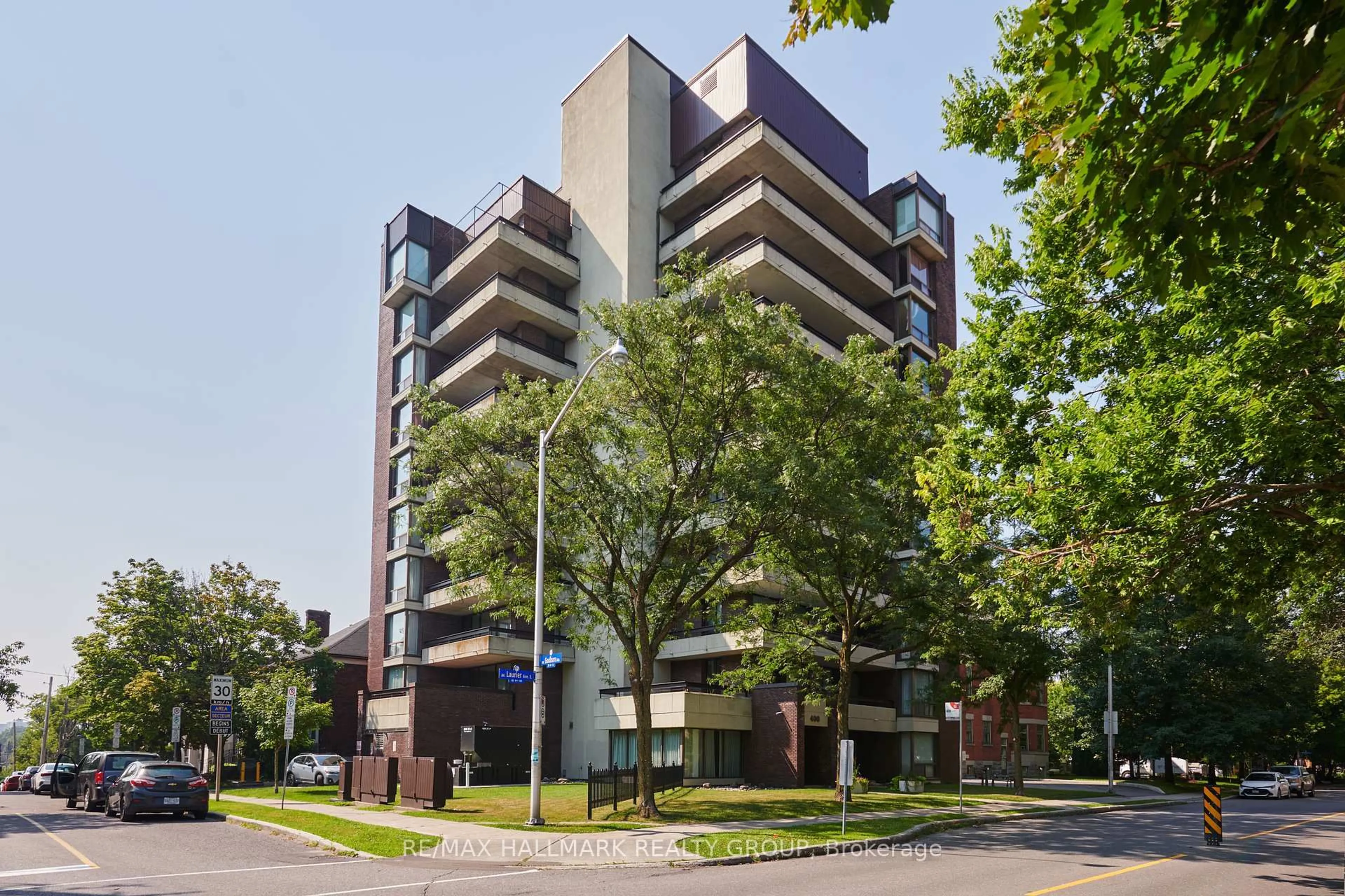 Unknown for 400 Laurier Ave #9A, Ottawa Ontario K1N 8Y2