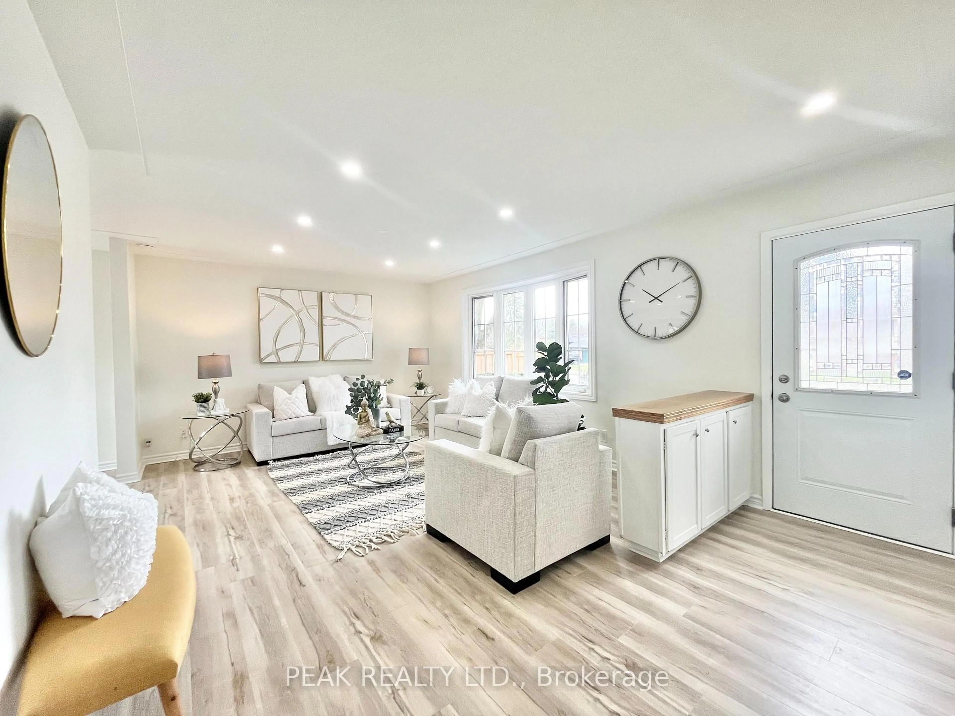 Living room with furniture, unknown for 497 Regal Dr, London East Ontario N5Y 1K1
