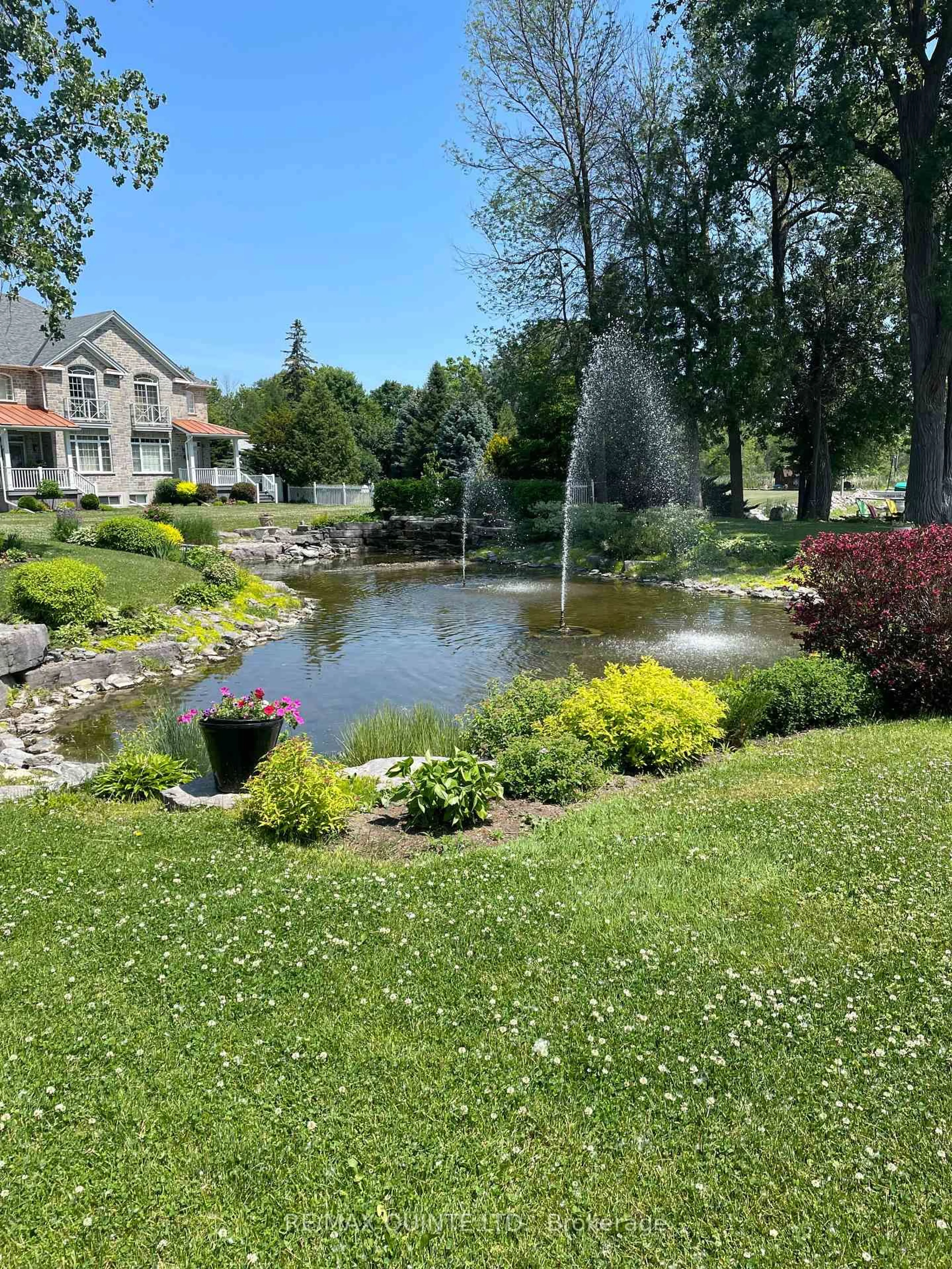 Patio, water/lake/river/ocean view for 22 GRACEFIELD Lane, Belleville Ontario K8P 5N6