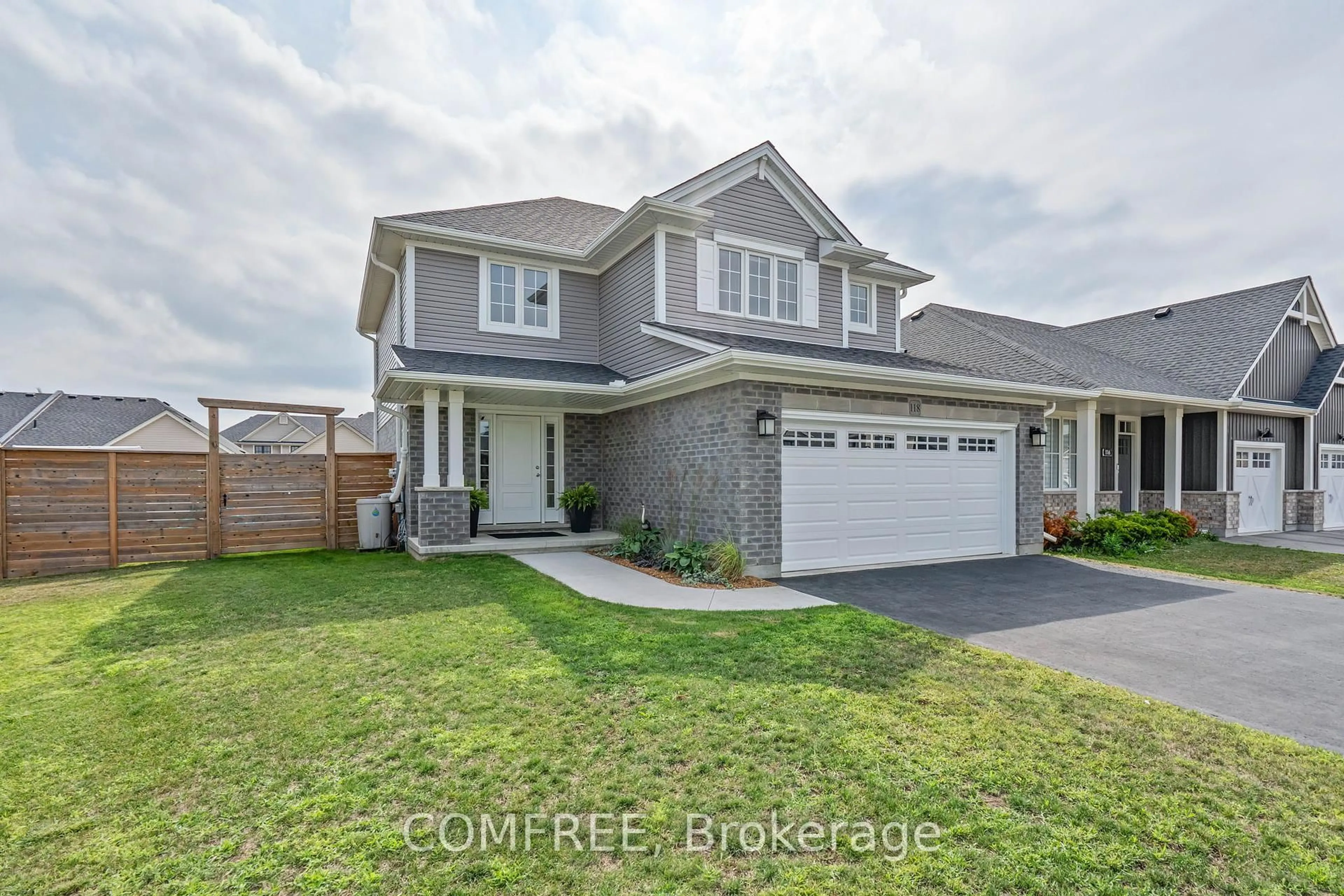 Home with brick exterior material, street for 118 Livingston Dr, Tillsonburg Ontario N4G 0J3