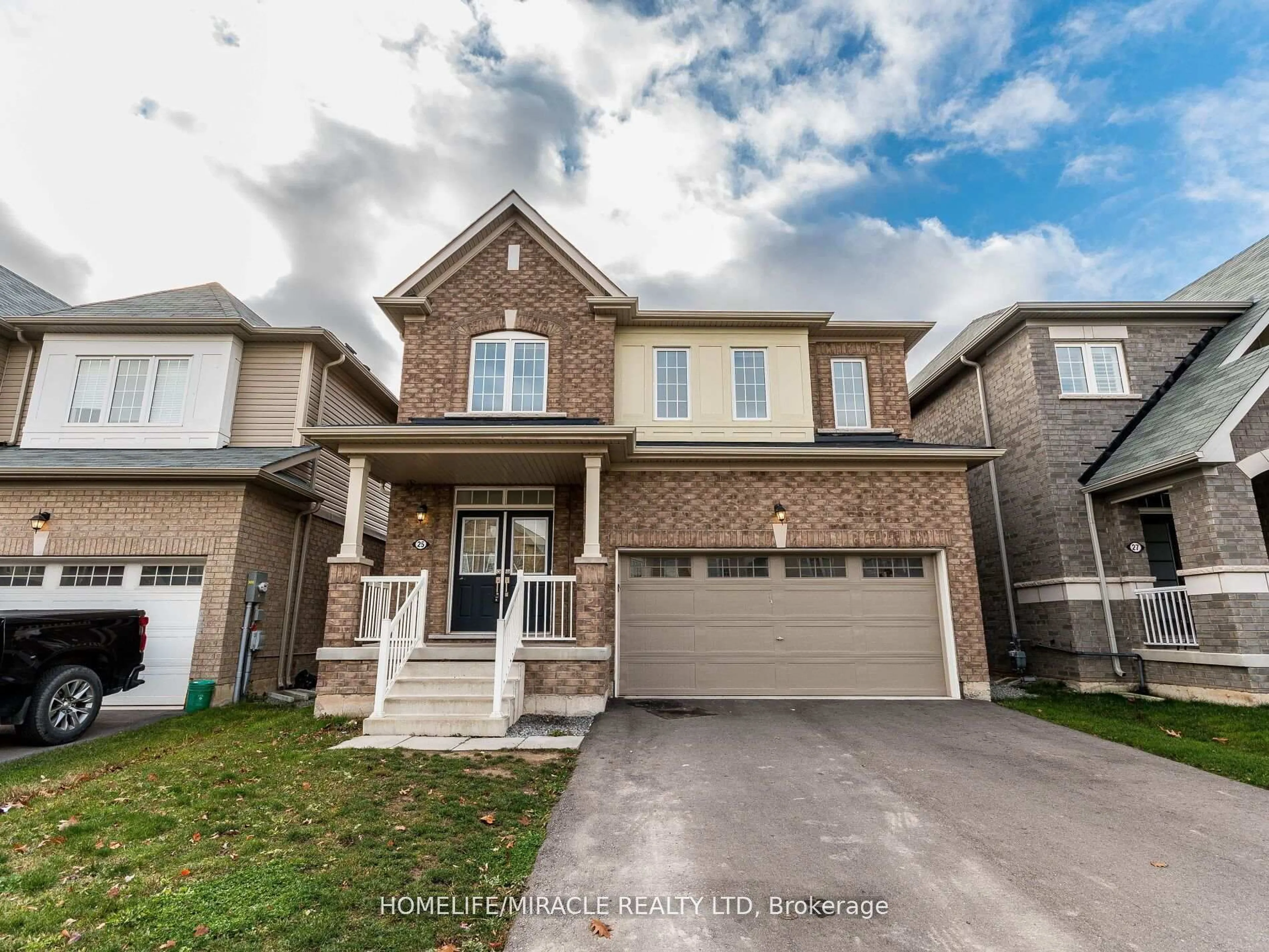 Home with brick exterior material, street for 25 Doreen Dr, Thorold Ontario L3B 5N5