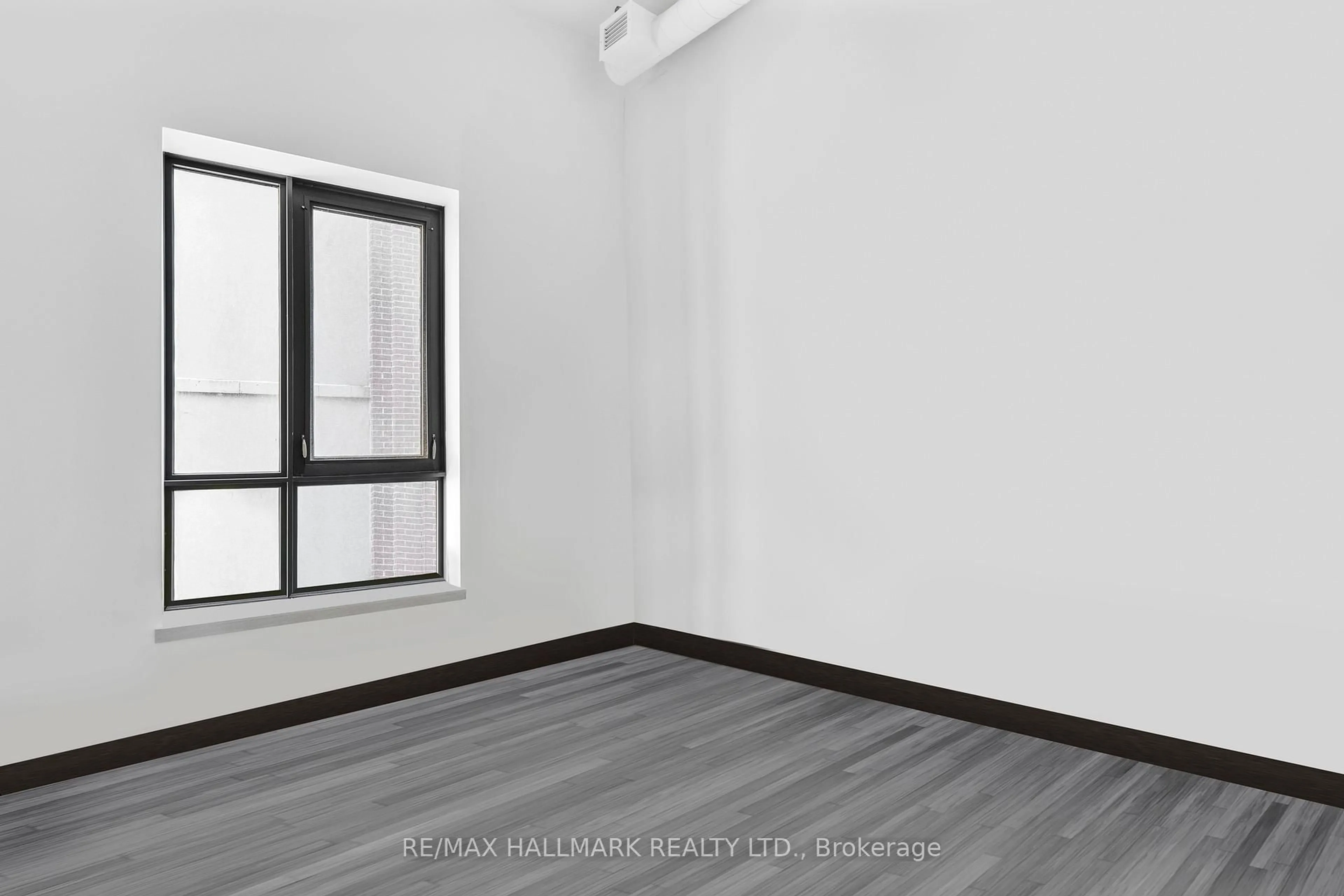 A pic of a room for 121 KING St #308, Hamilton Ontario L8N 1A9