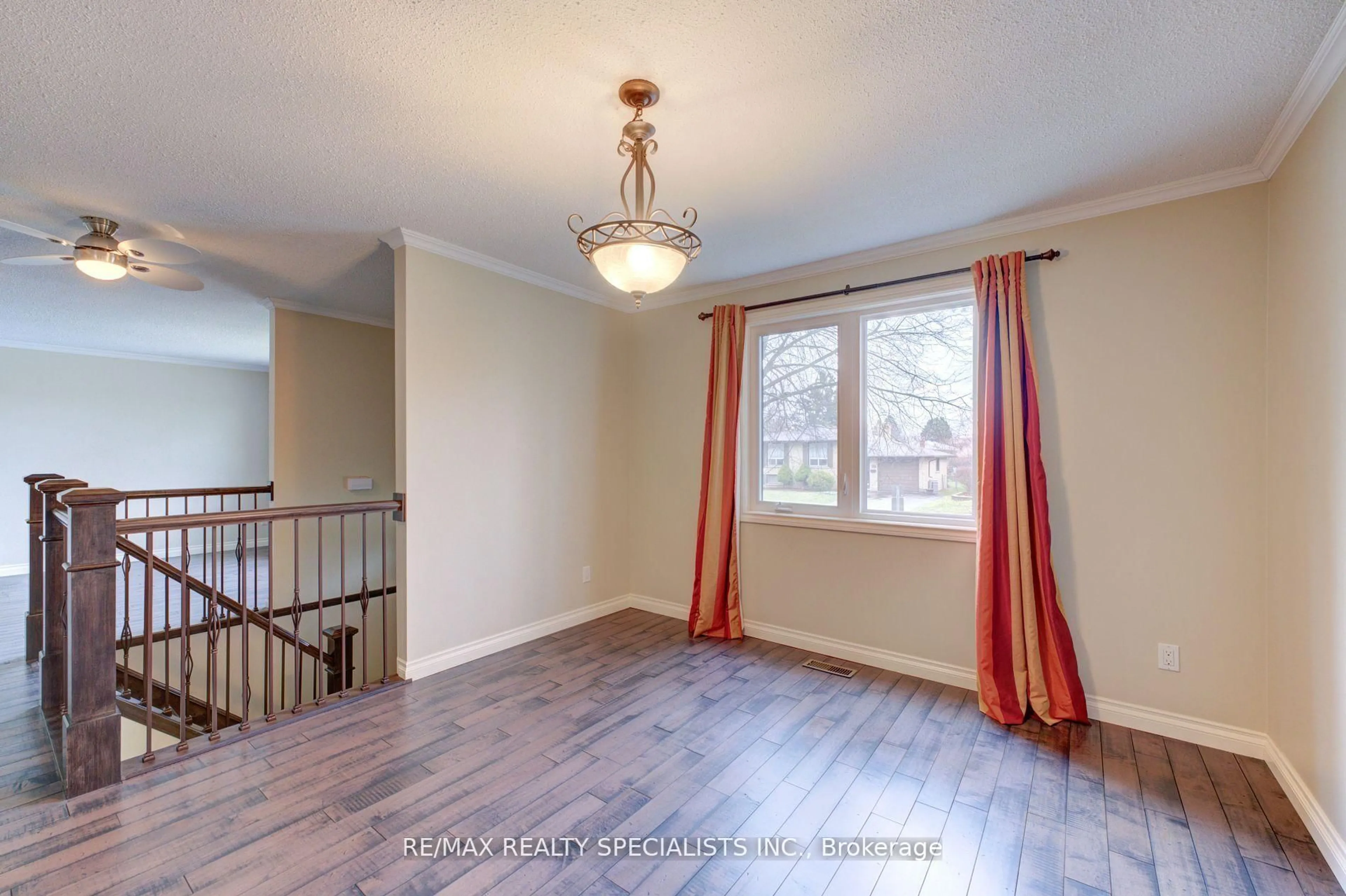 A pic of a room for 68 Oriole Pkwy, Brantford Ontario N3R 6V9