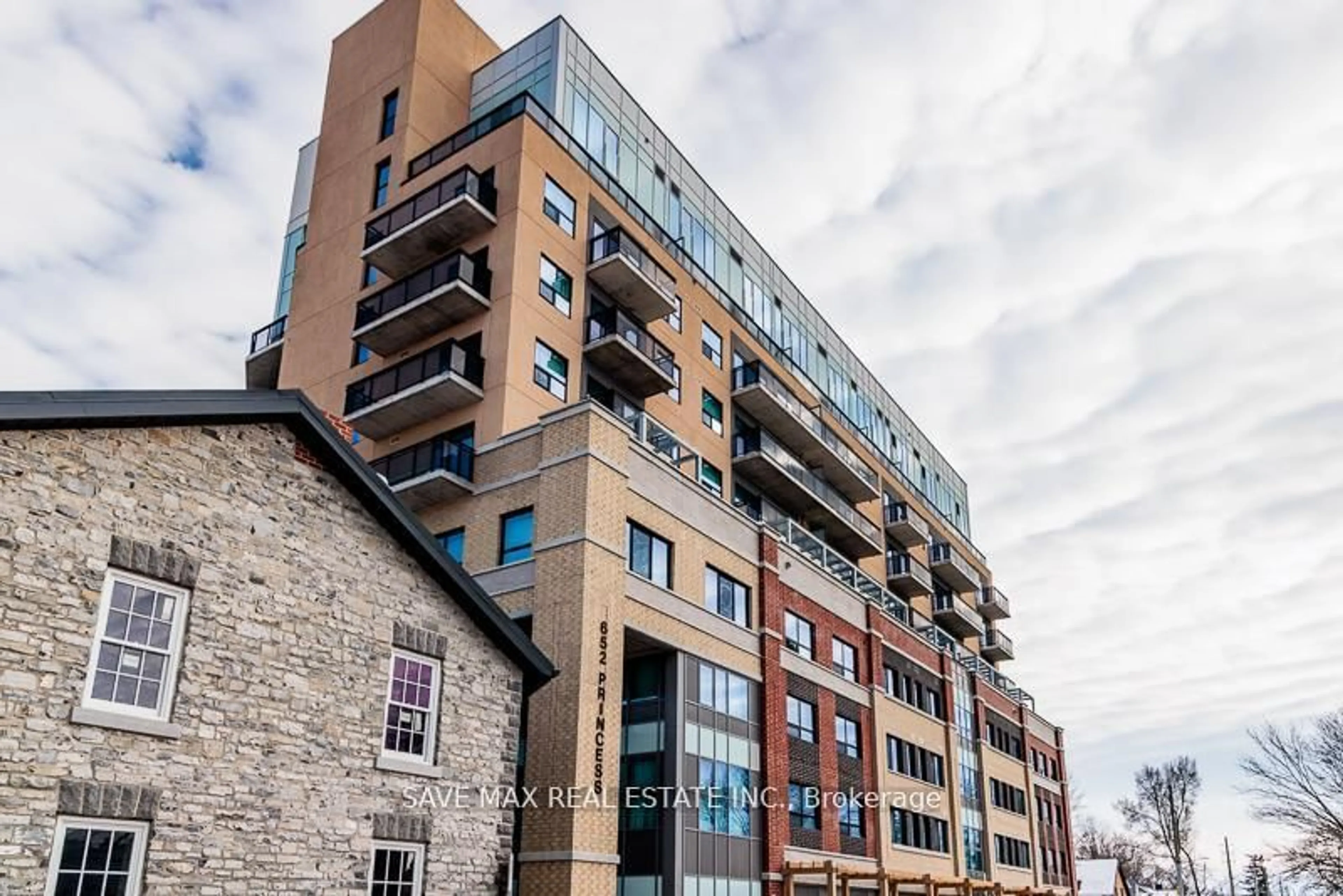 Unknown for 652 Princess St #917, Kingston Ontario K7L 1E5
