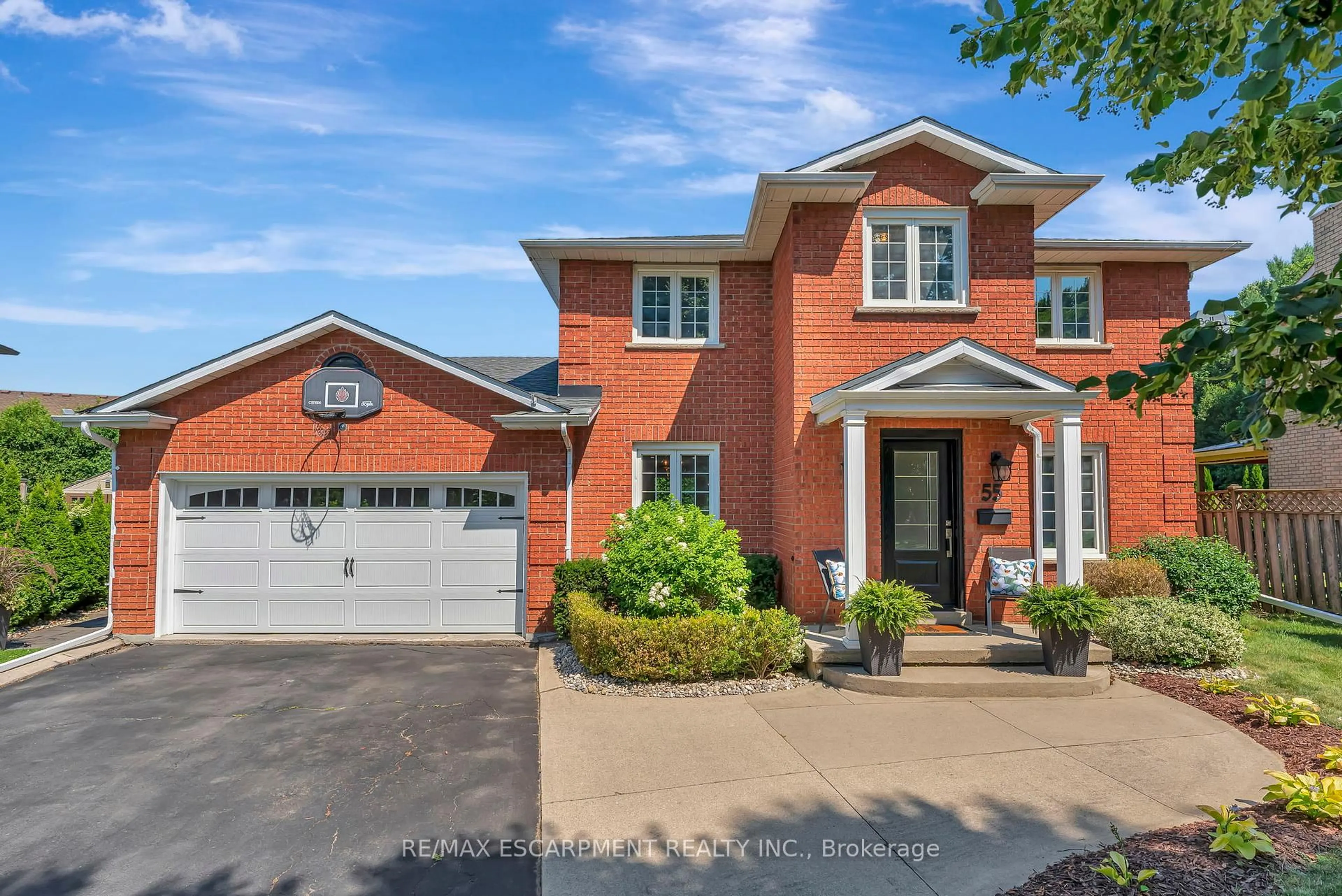 Home with brick exterior material, street for 55 Abbey Clse, Hamilton Ontario L9G 4K8