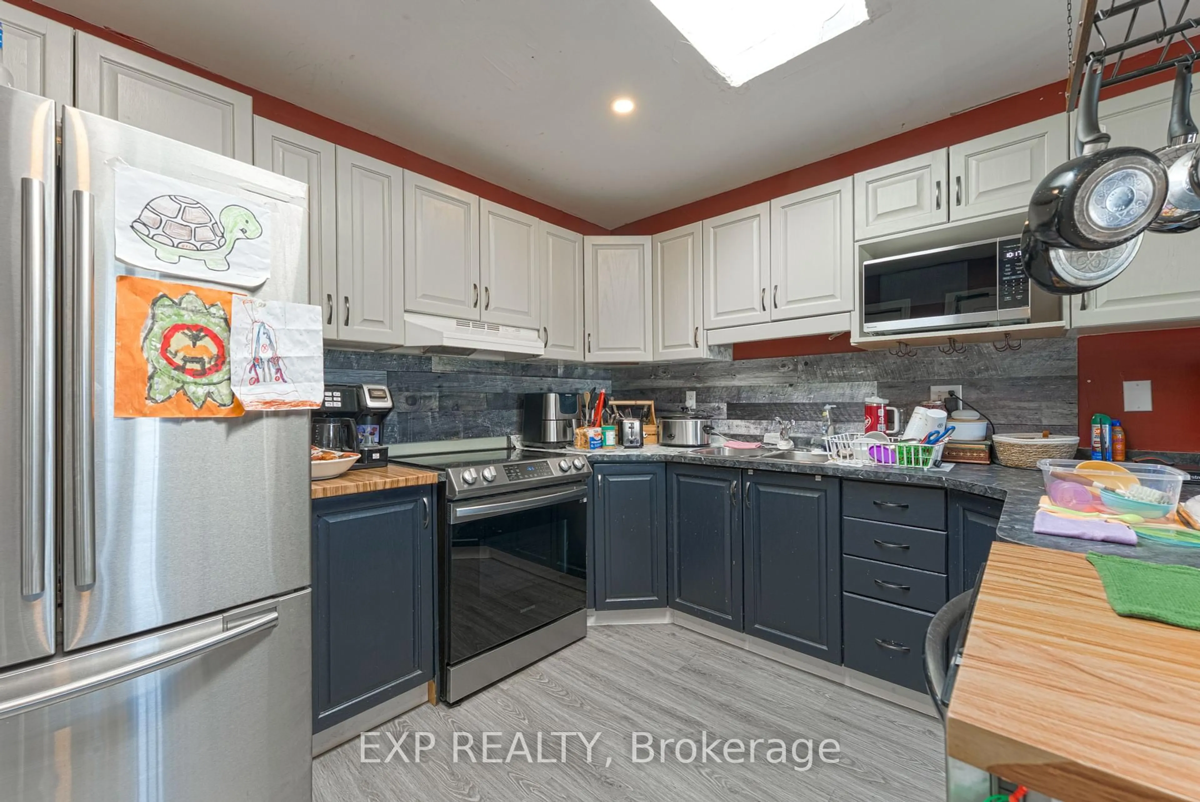 Unknown for 130 Cannifton Rd, Belleville Ontario K8N 4Z6
