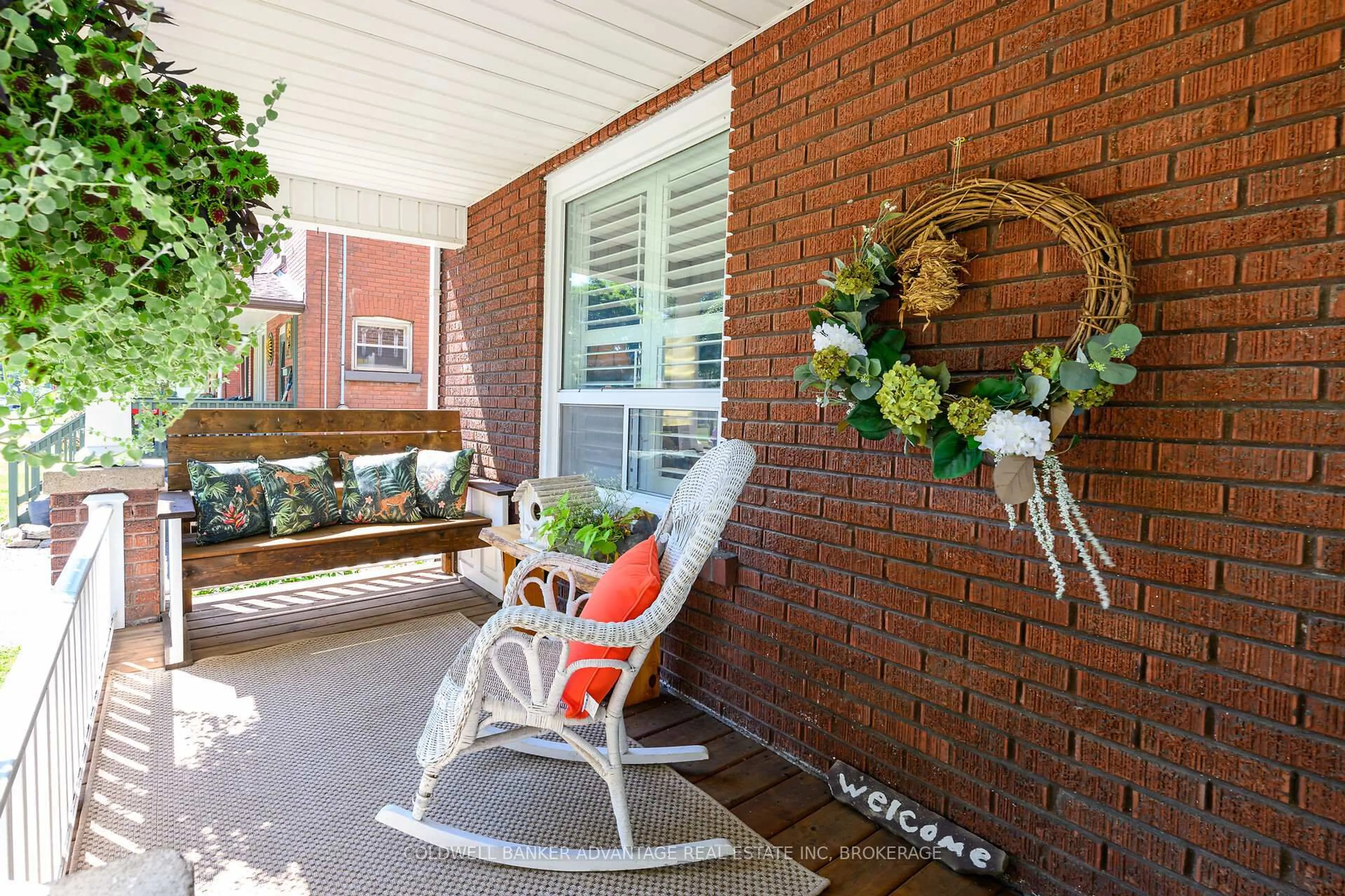 Patio, street for 191 Ash St, Port Colborne Ontario L3K 2W7
