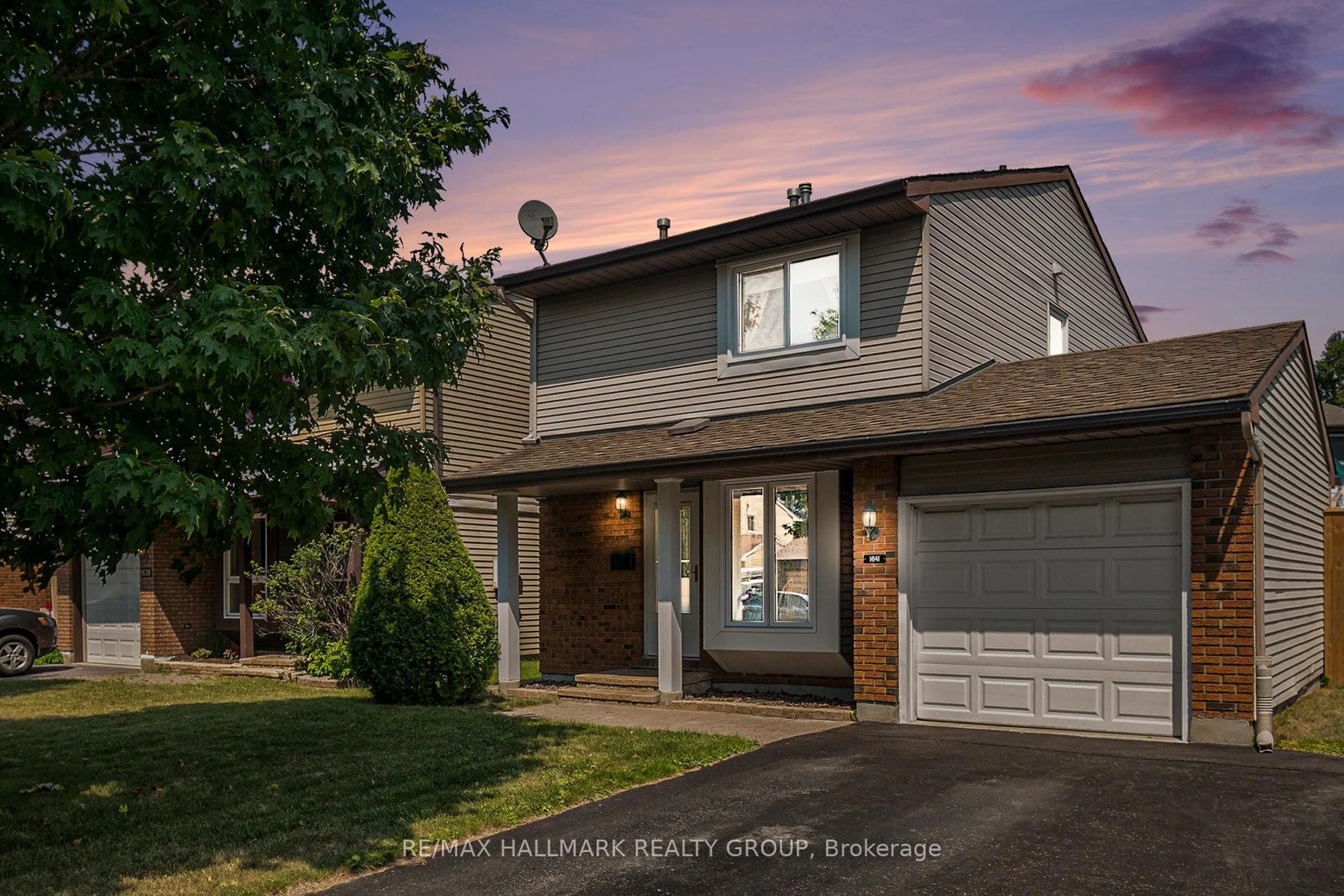 Home with brick exterior material, street for 1641 Saxony Cres, Ottawa Ontario K1B 5K8
