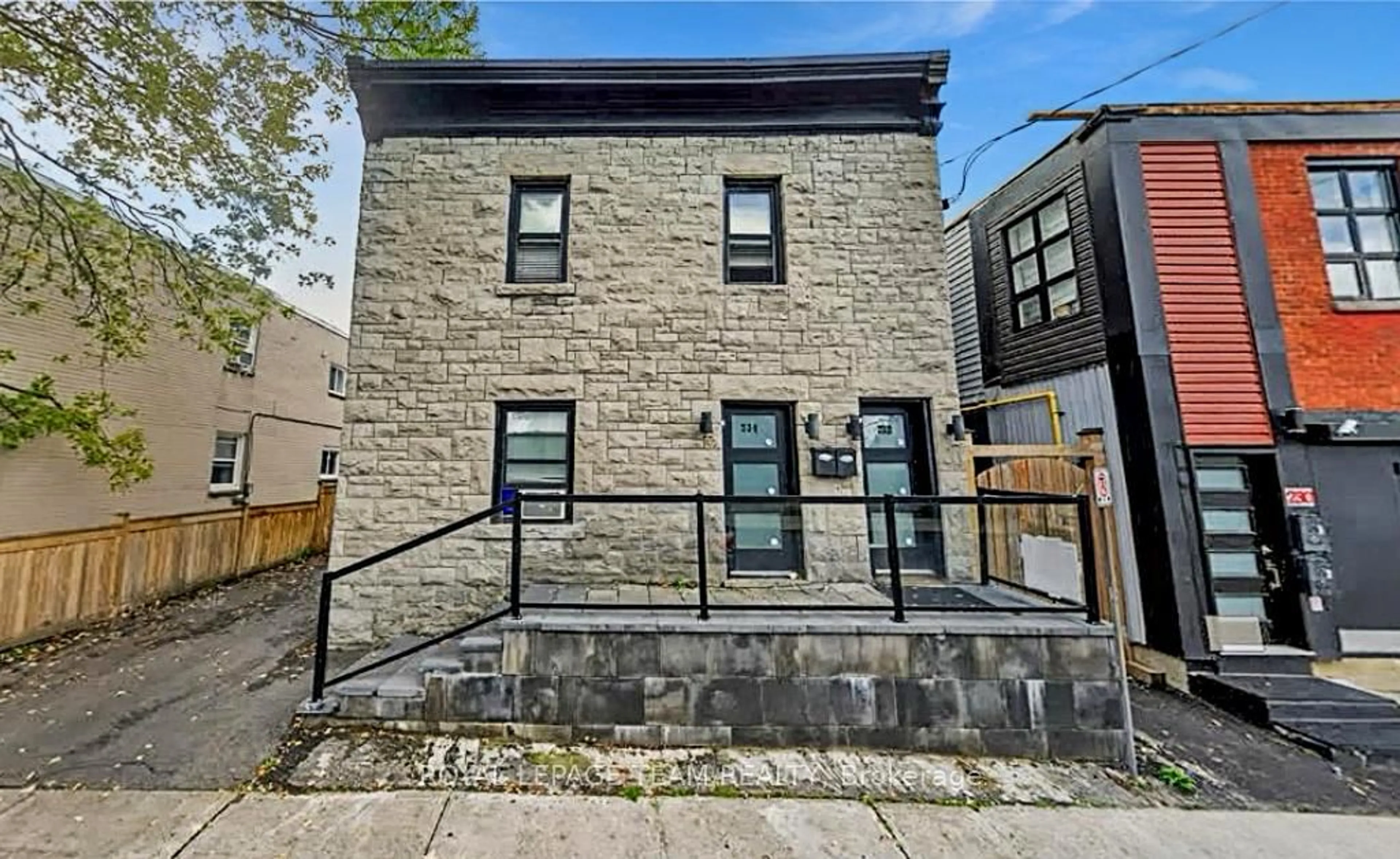 Unknown for 232-234 Hannah St, Ottawa Ontario K1L 7N2