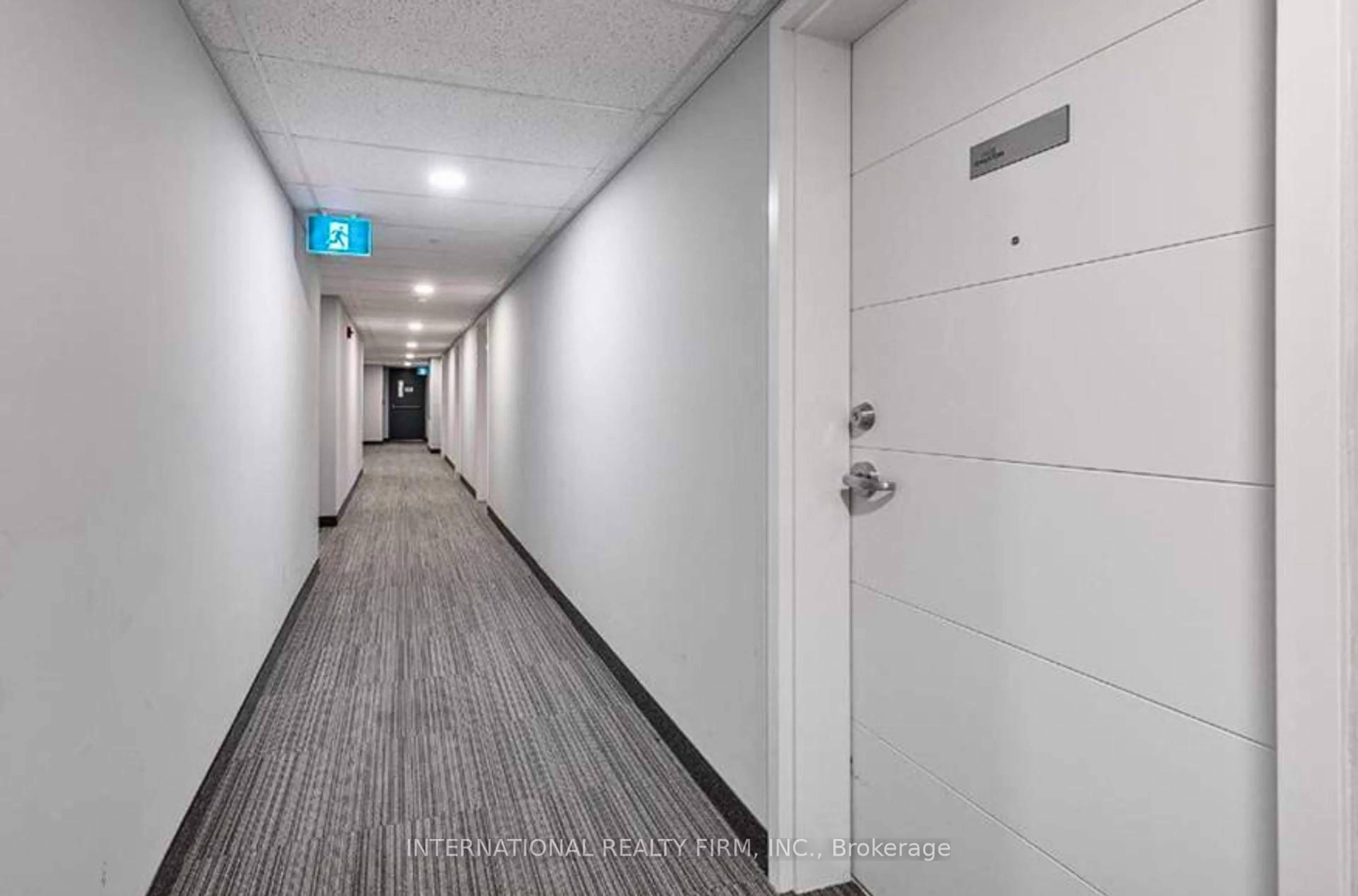 Indoor foyer for 652 Princess St #425, Kingston Ontario K7L 1E5