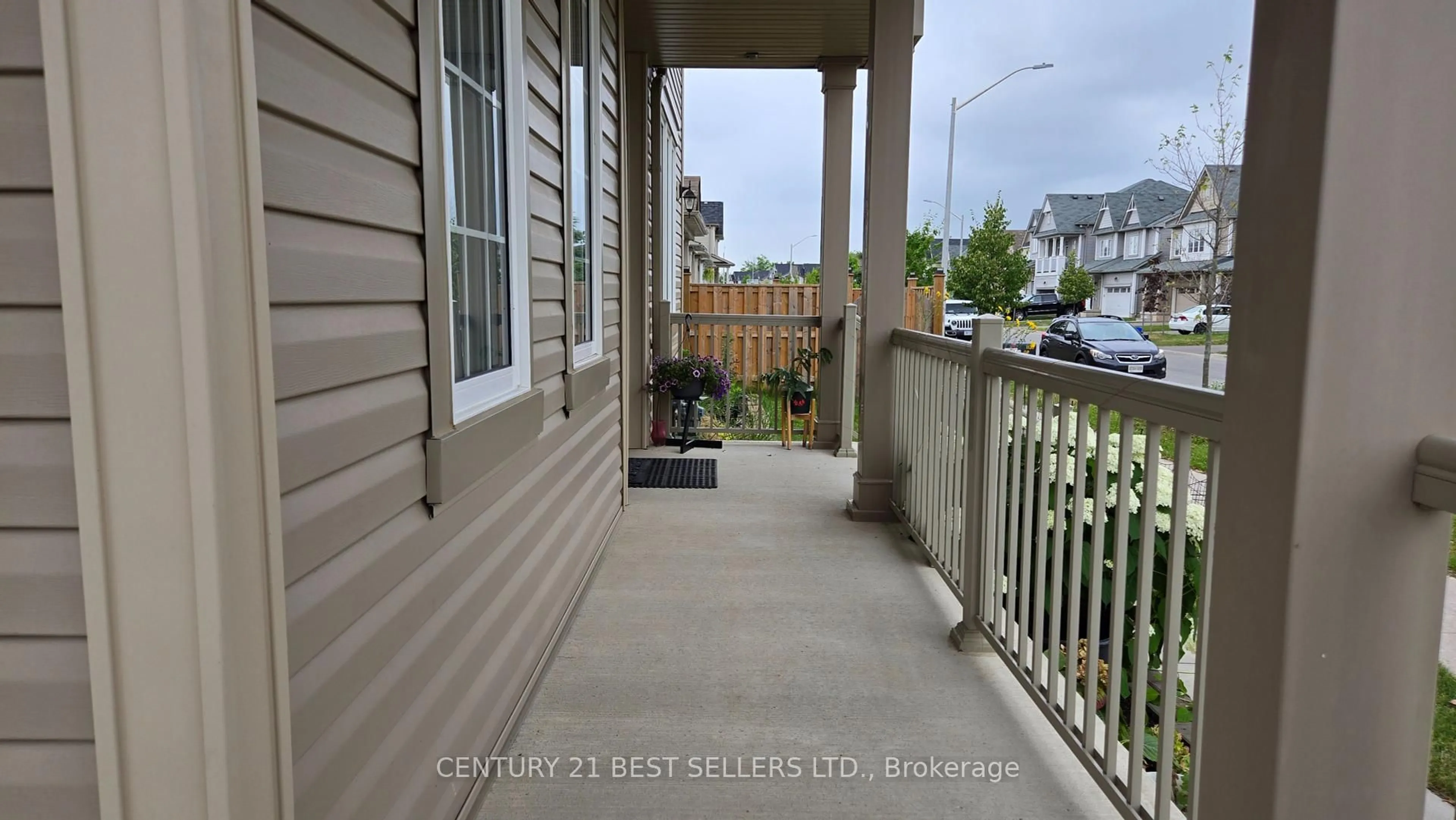 Patio, street for 1 Smith Rd, Thorold Ontario L3B 0E9