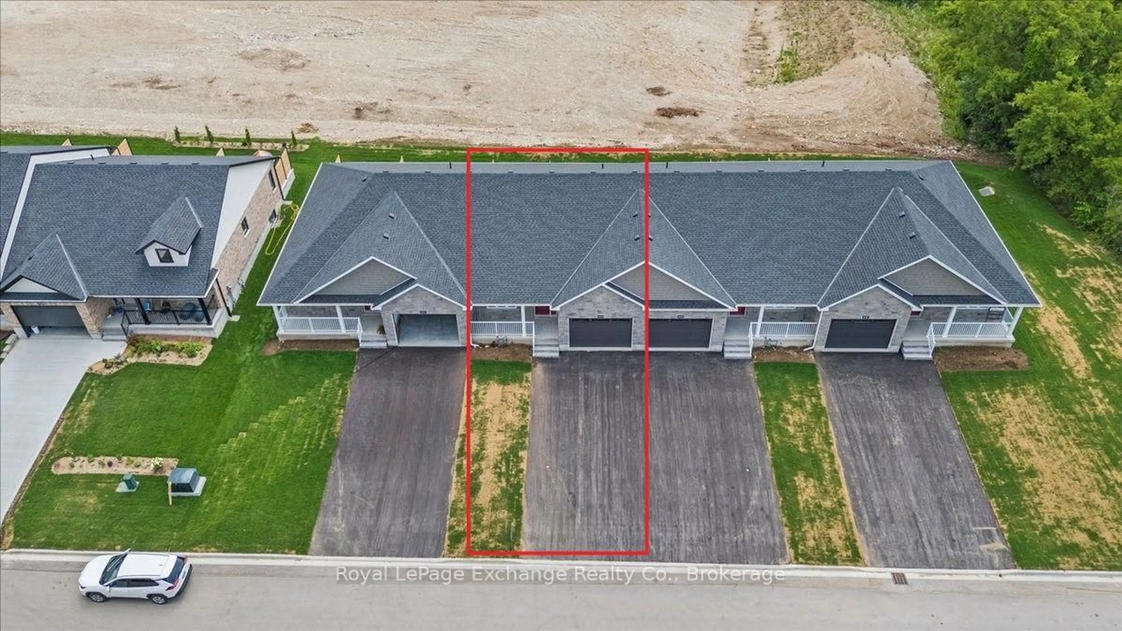 A pic from outside/outdoor area/front of a property/back of a property/a pic from drone, street for 443 Park St, West Grey Ontario N0G 1R0