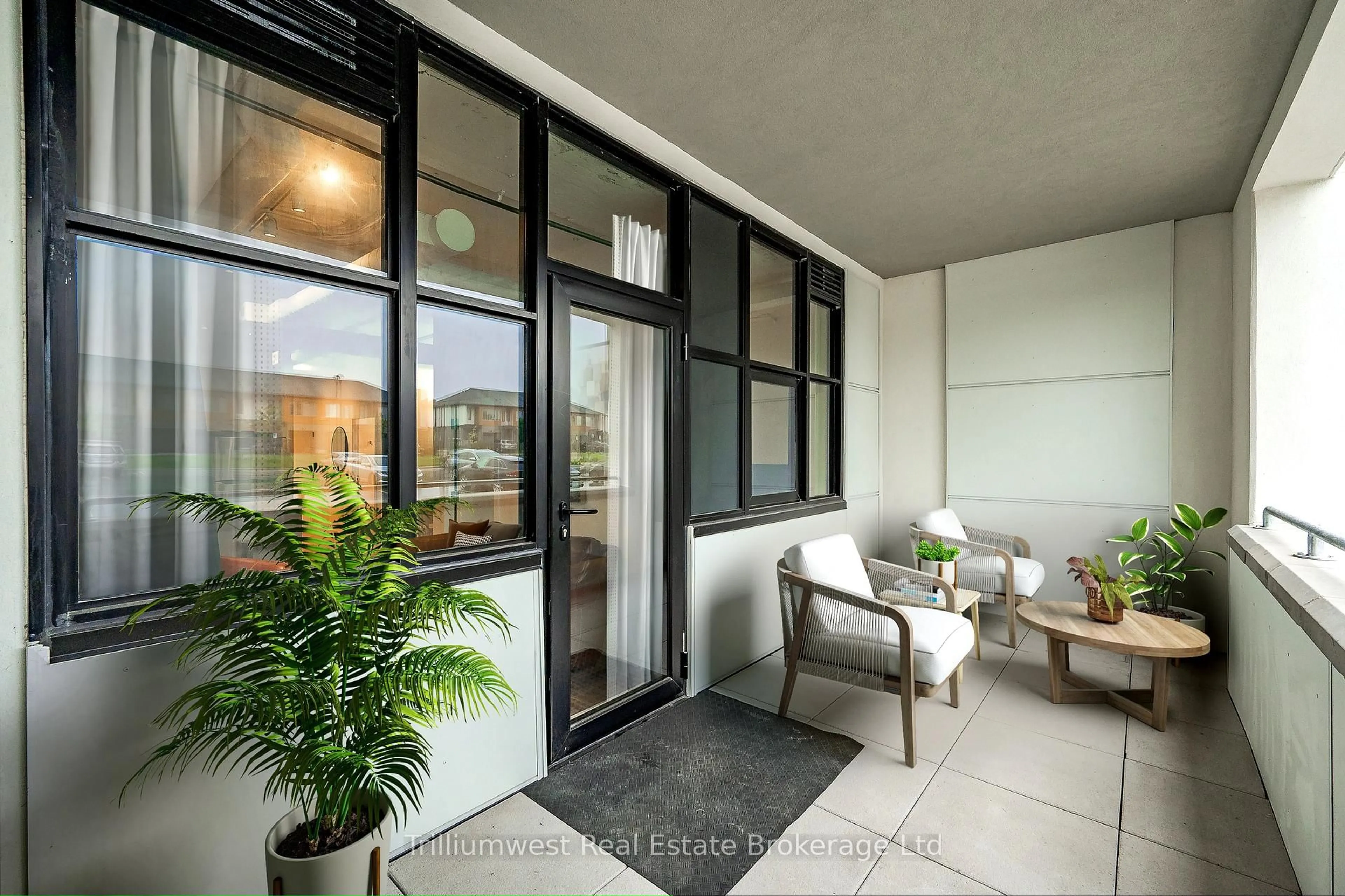 Indoor entryway for 120 Huron St #102, Guelph Ontario N1E 0T8