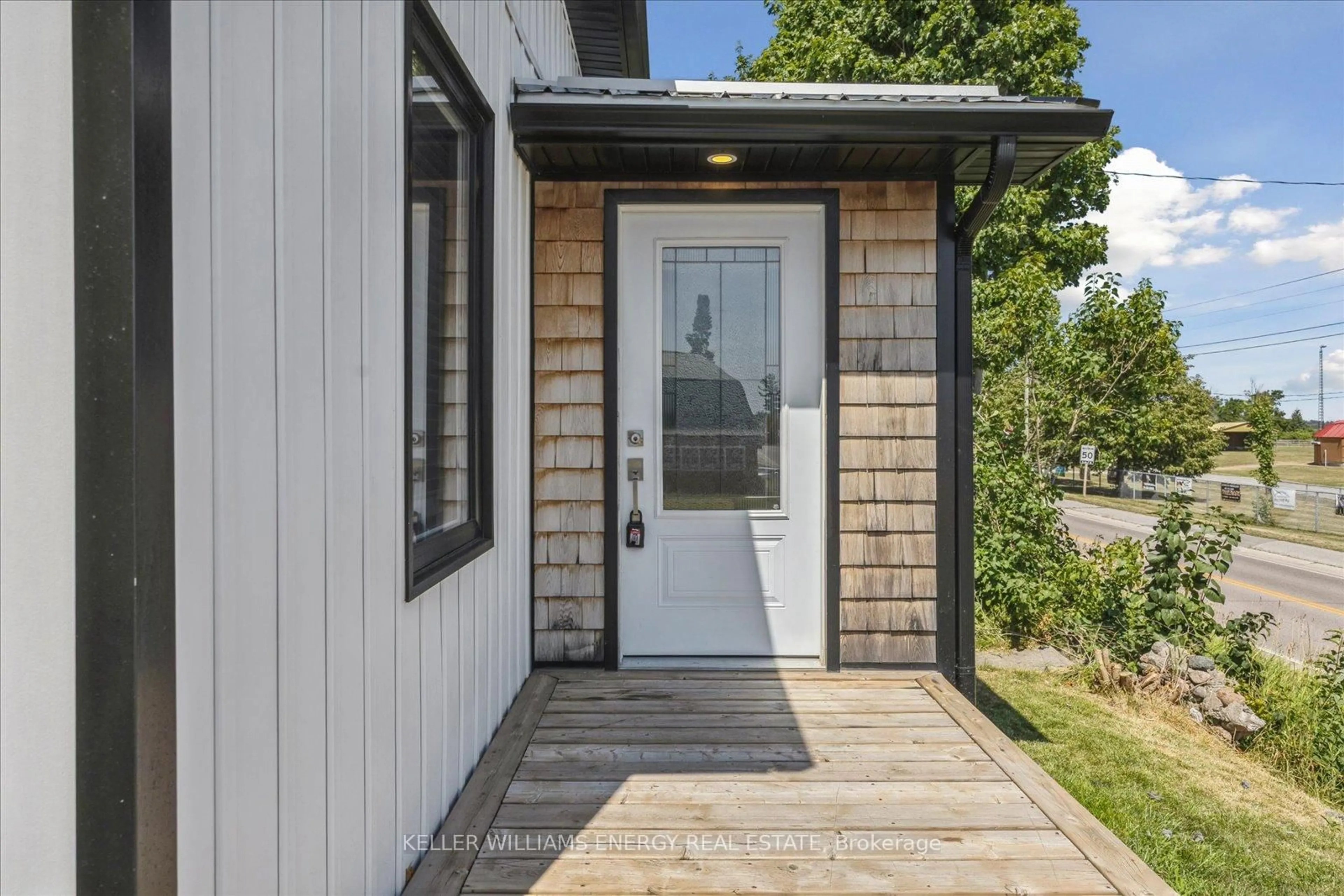 Indoor entryway for 9082 County Rd #45, Alnwick/Haldimand Ontario K0K 2X0