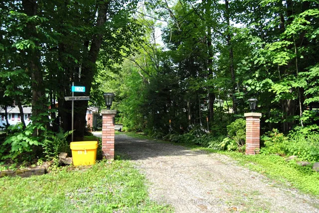 1102 Lakeshore Dr, Bracebridge 2