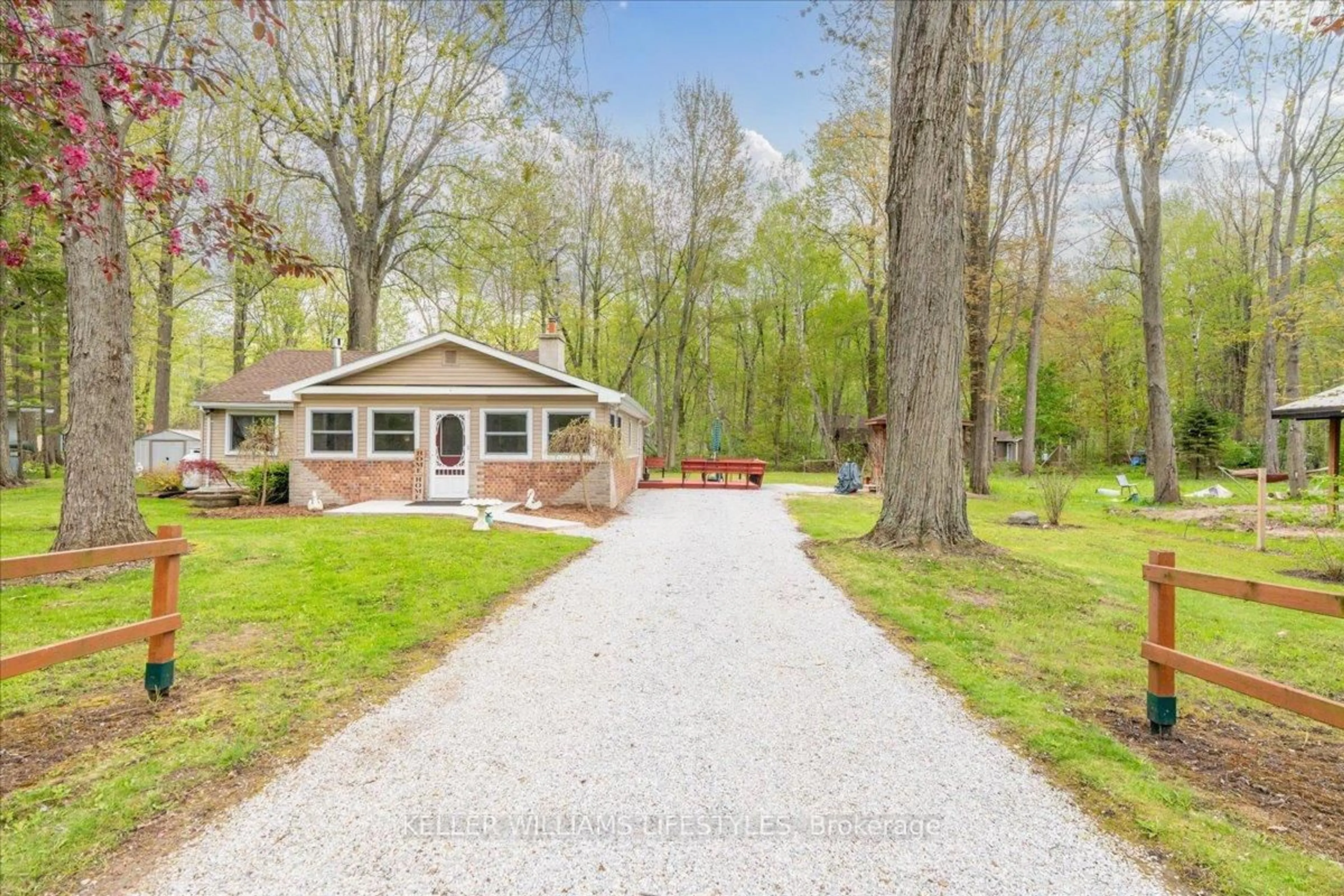 A pic from outside/outdoor area/front of a property/back of a property/a pic from drone, water/lake/river/ocean view for 6085 DANBEA Lane, Lambton Shores Ontario N0N 1J1