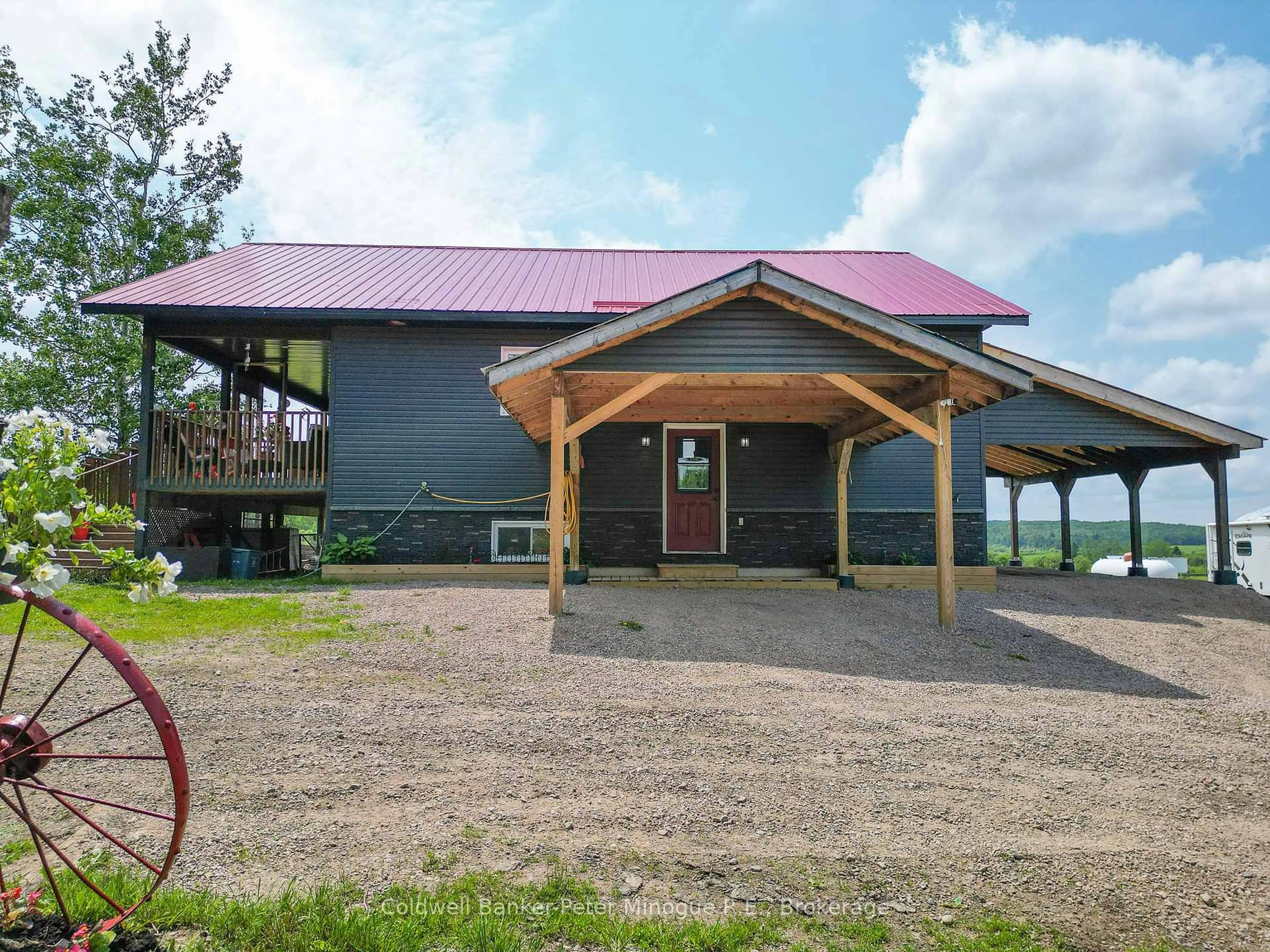 A pic from outside/outdoor area/front of a property/back of a property/a pic from drone, building for 564 Adams Rd, Calvin Ontario P0H 1V0