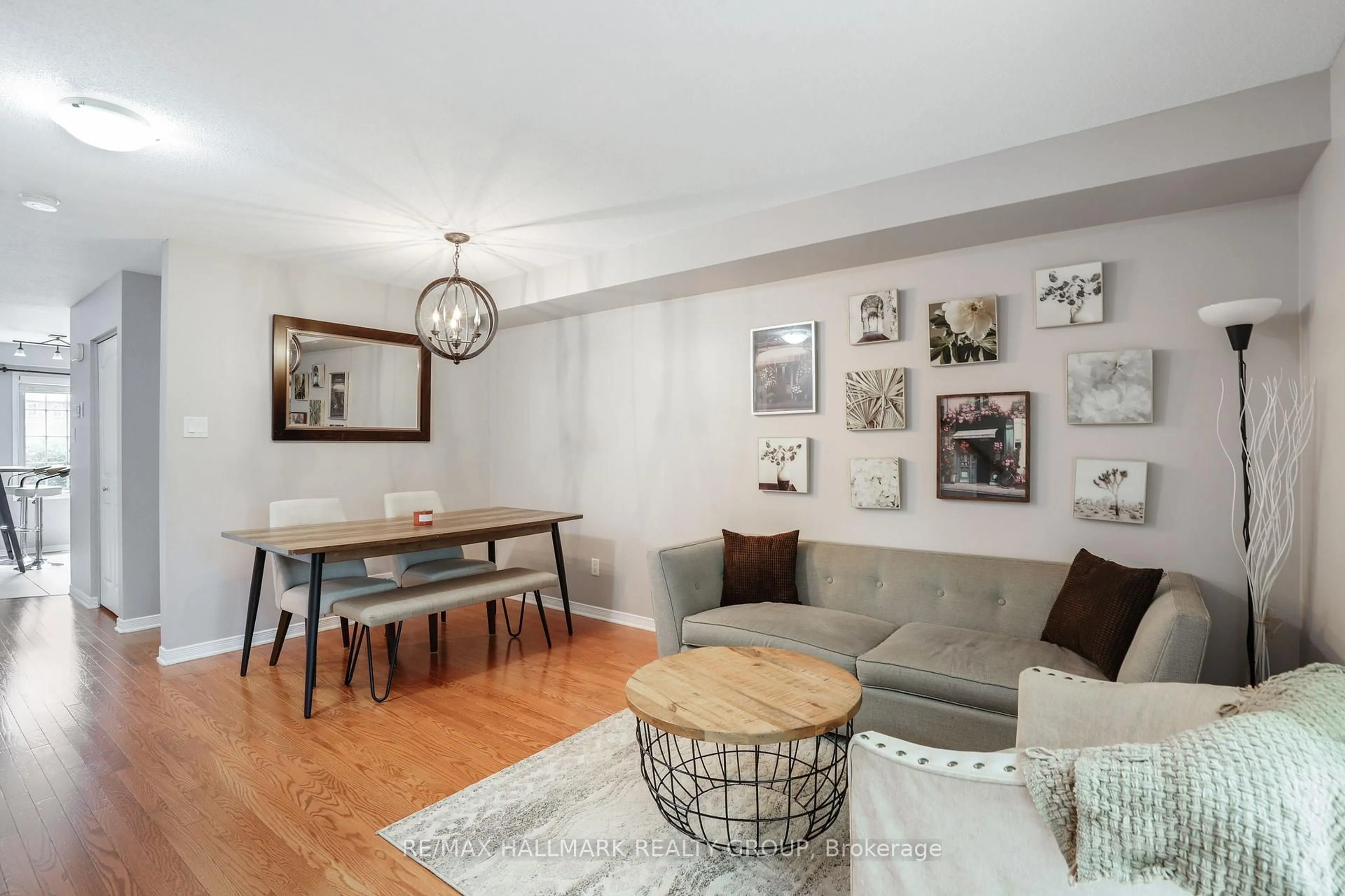 Living room with furniture, unknown for 171 Fordham Private, Ottawa Ontario K2C 4G6