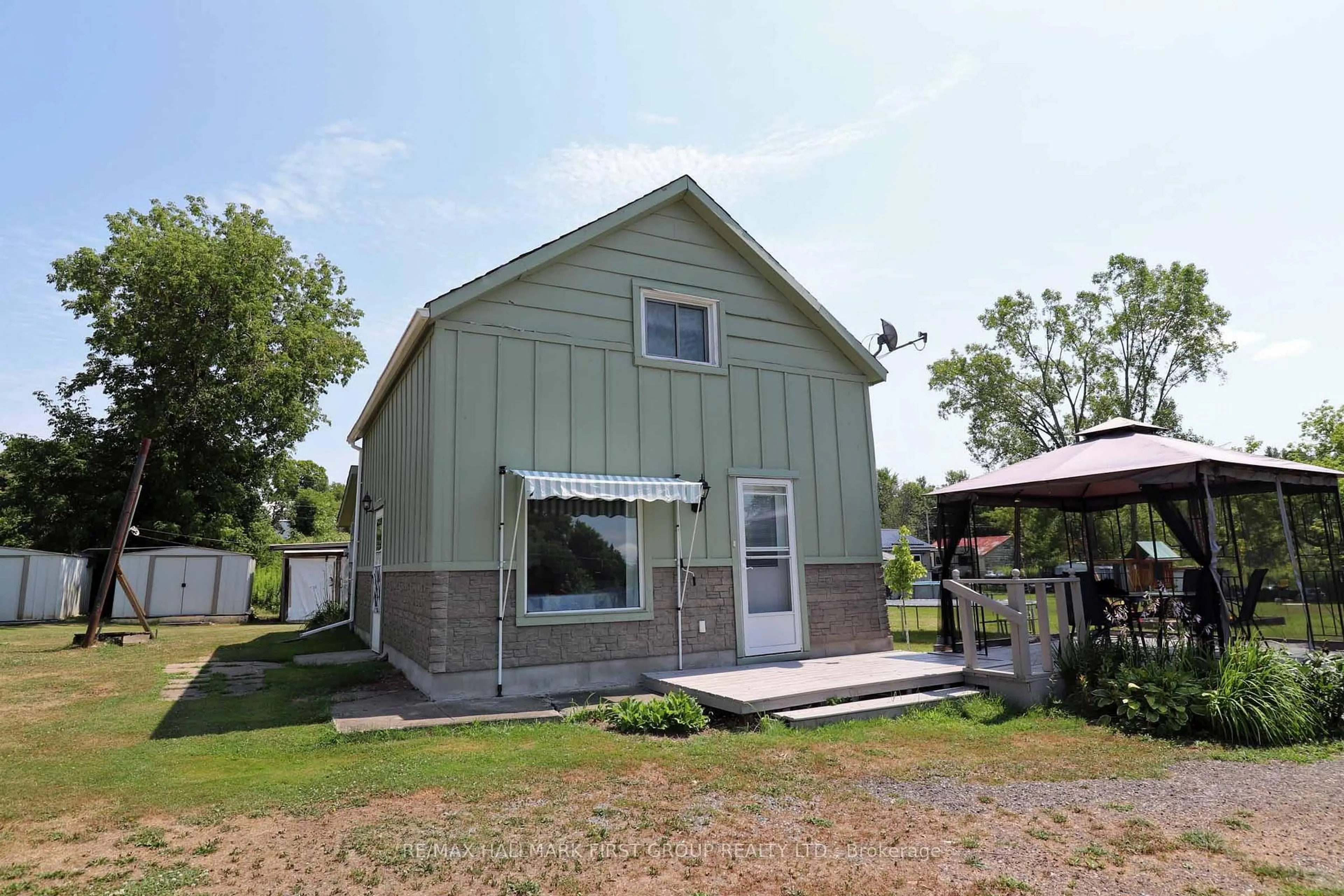 Shed for 52 Hungerford St, Tweed Ontario K0K 3J0