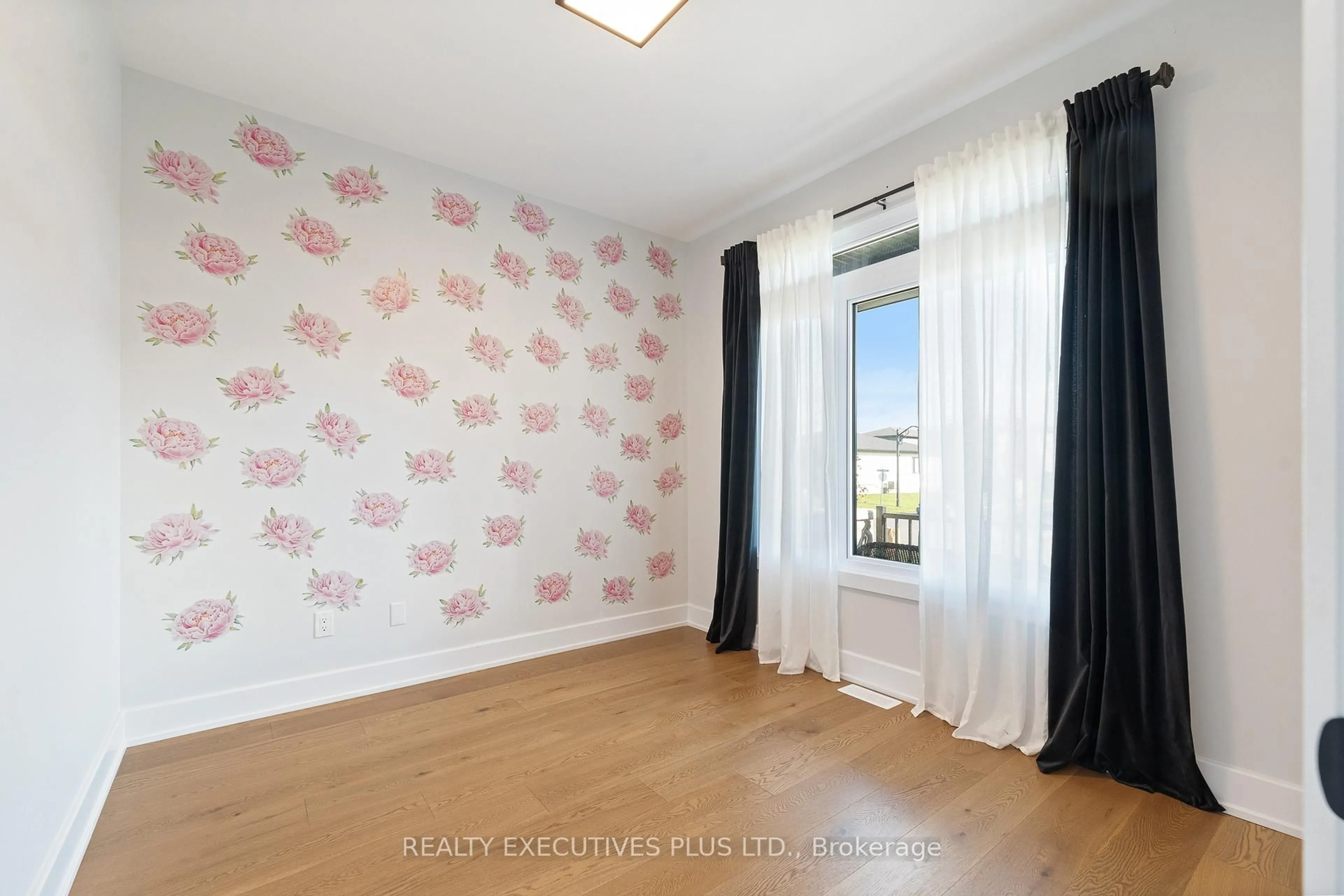 A pic of a room for 1299 Diamond St, Clarence-Rockland Ontario K4K 0M5