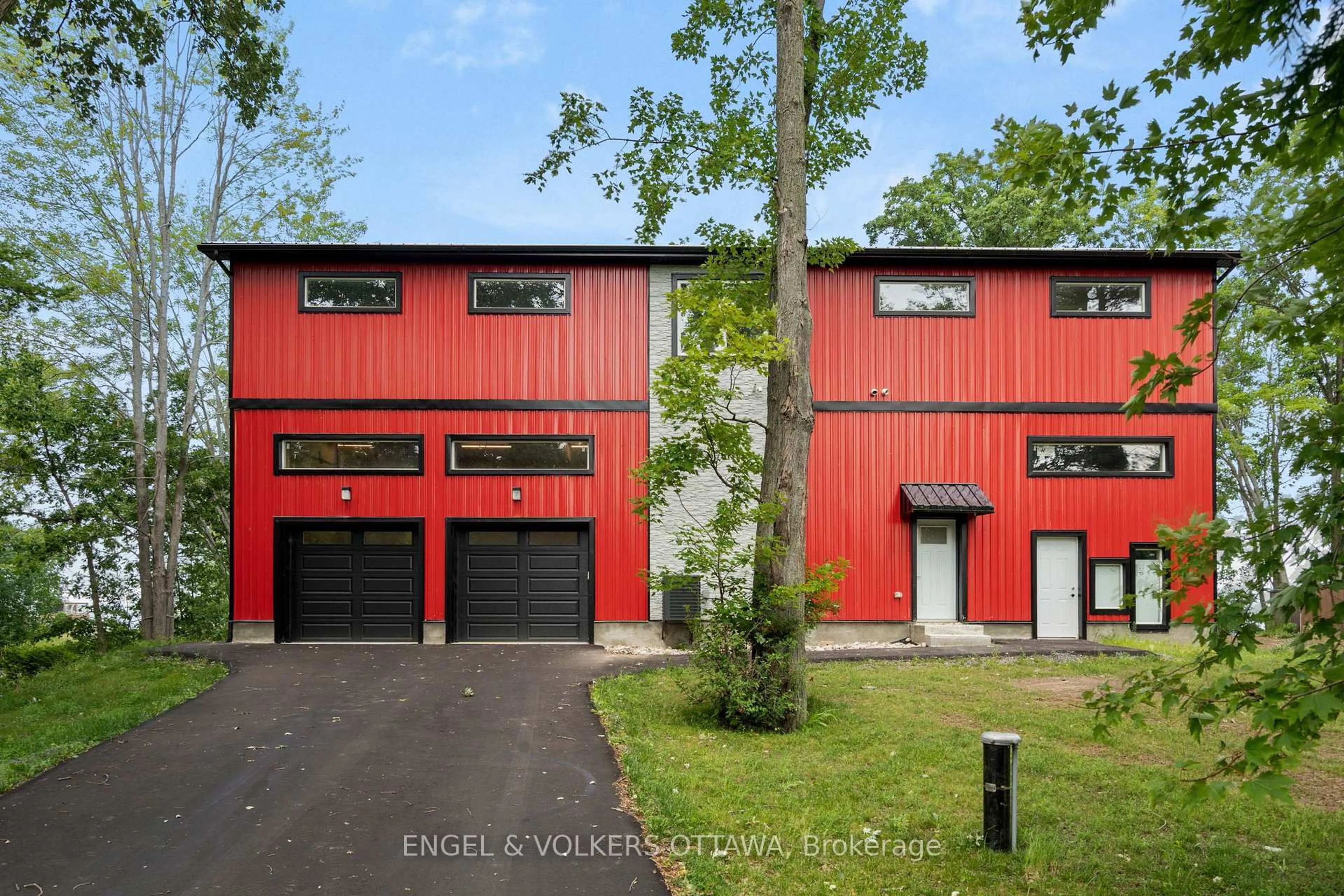 Home with brick exterior material, unknown for 866 Bayview Dr, Ottawa Ontario K0A 3M0