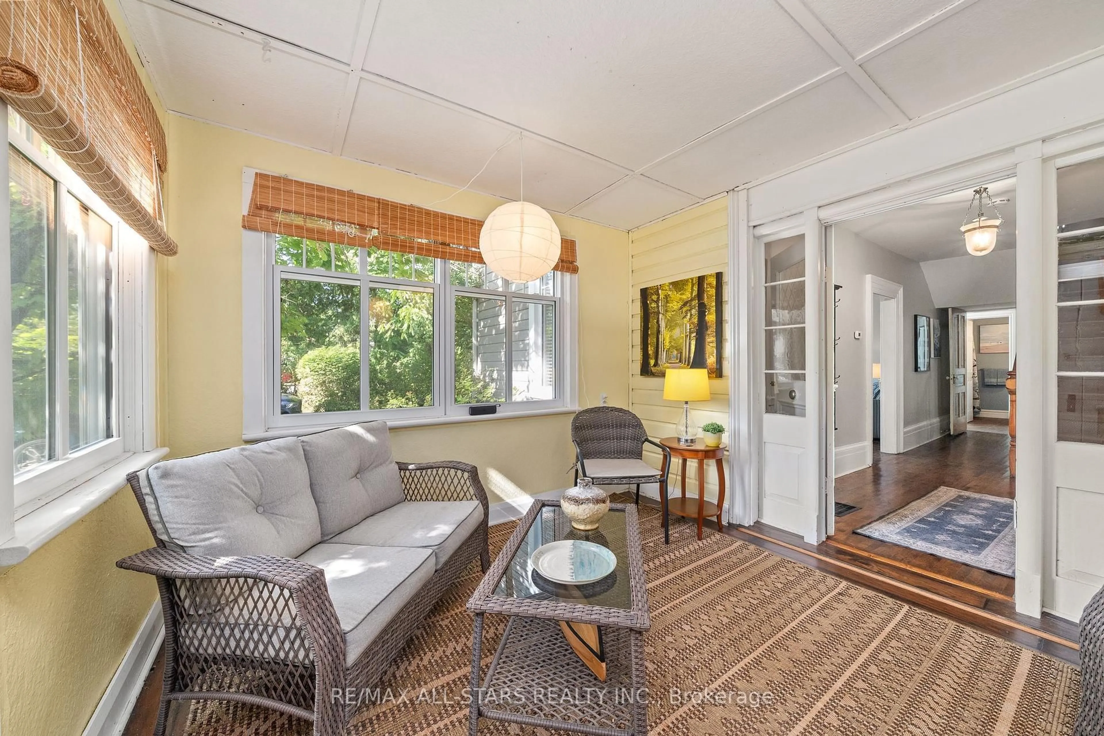 Living room with furniture, unknown for 49 John St, Kawartha Lakes Ontario K0M 1N0