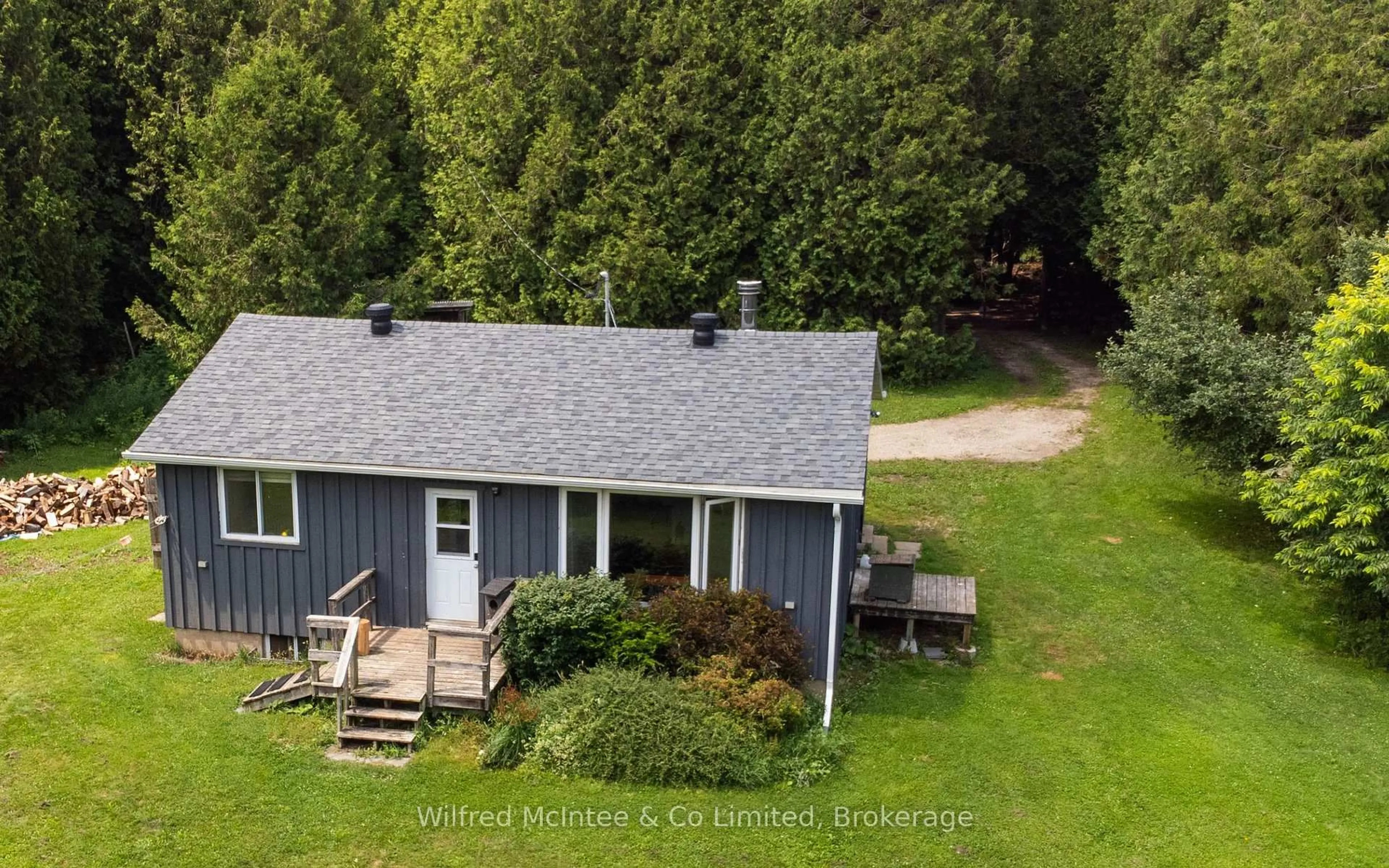 A pic from outside/outdoor area/front of a property/back of a property/a pic from drone, water/lake/river/ocean view for 620026 Robson Rd, Chatsworth Ontario N0H 1R0