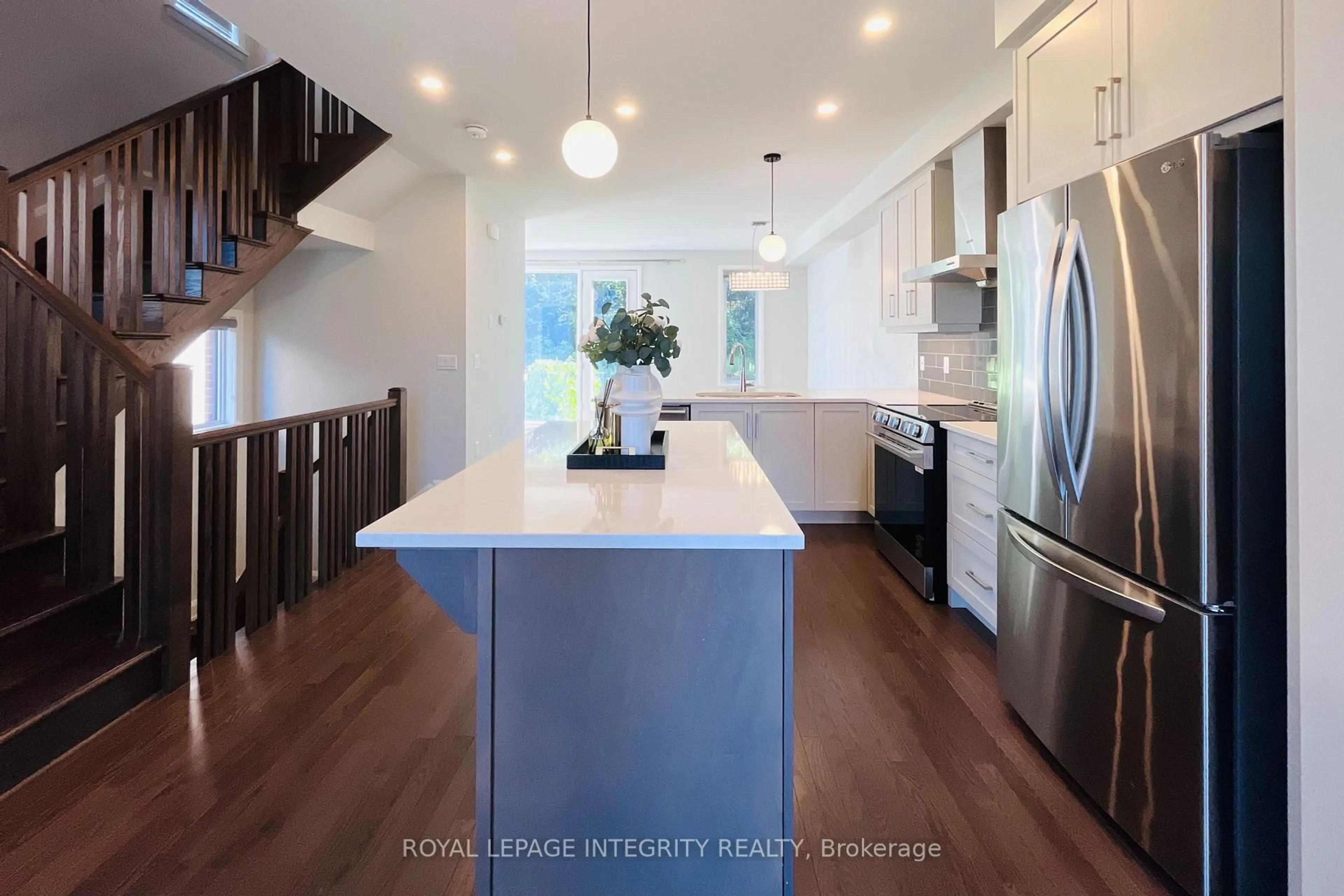 Open concept kitchen, unknown for 147 Boundstone Way, Ottawa Ontario K2T 0M4