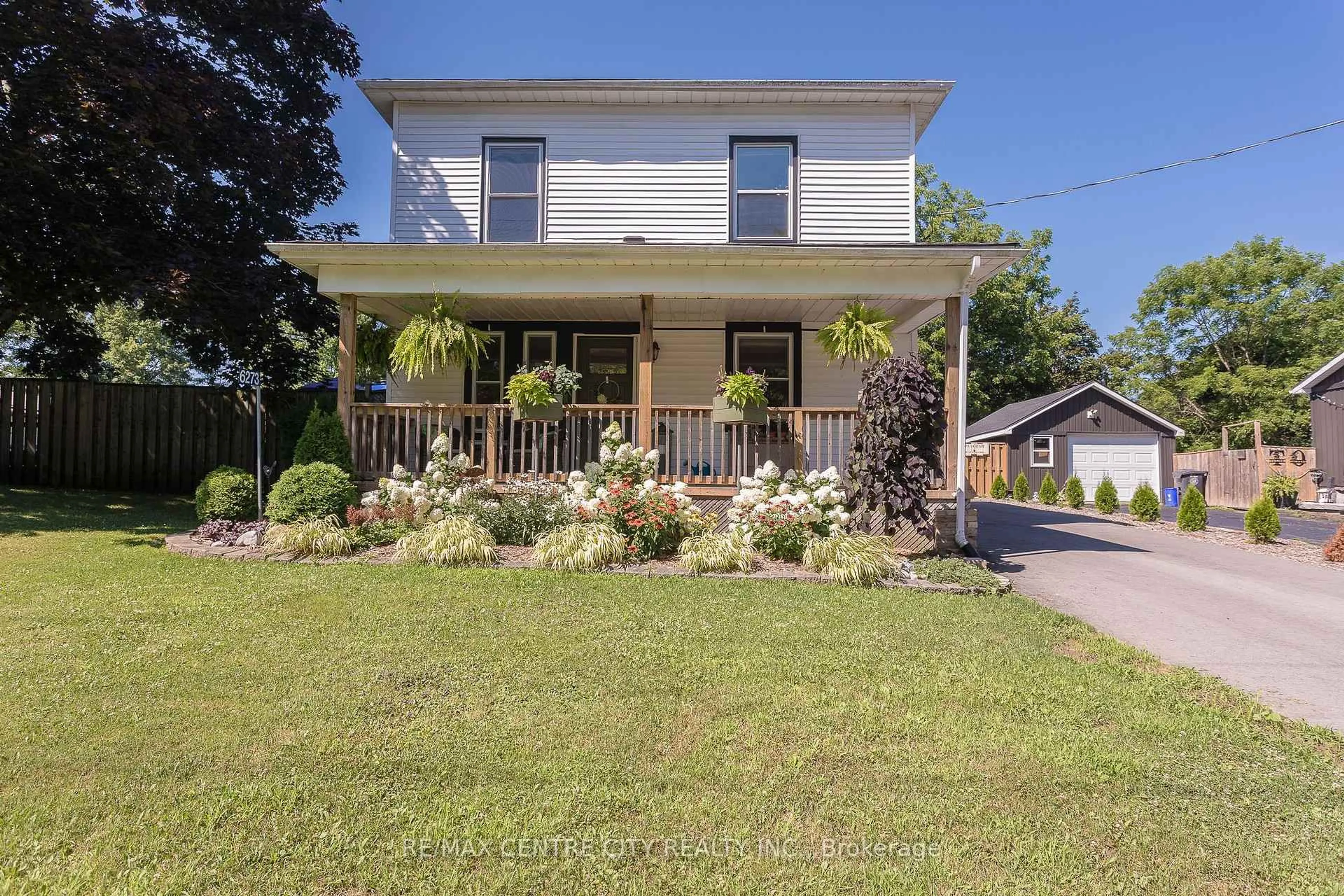 A pic from outside/outdoor area/front of a property/back of a property/a pic from drone, street for 6273 Stone Church Rd, Central Elgin Ontario N0L 2L0