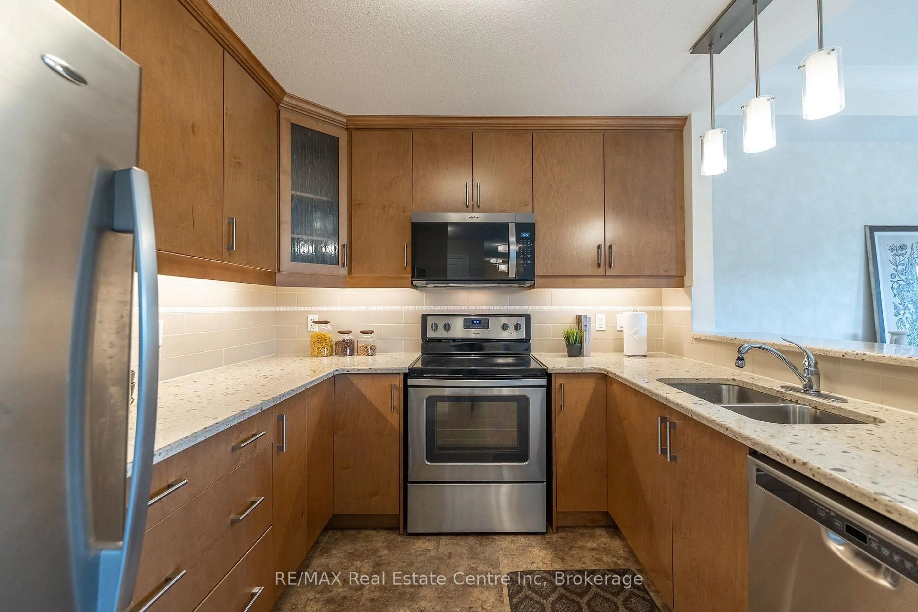 Standard kitchen, unknown for 23 Stumpf St #310, Centre Wellington Ontario N0B 1S0