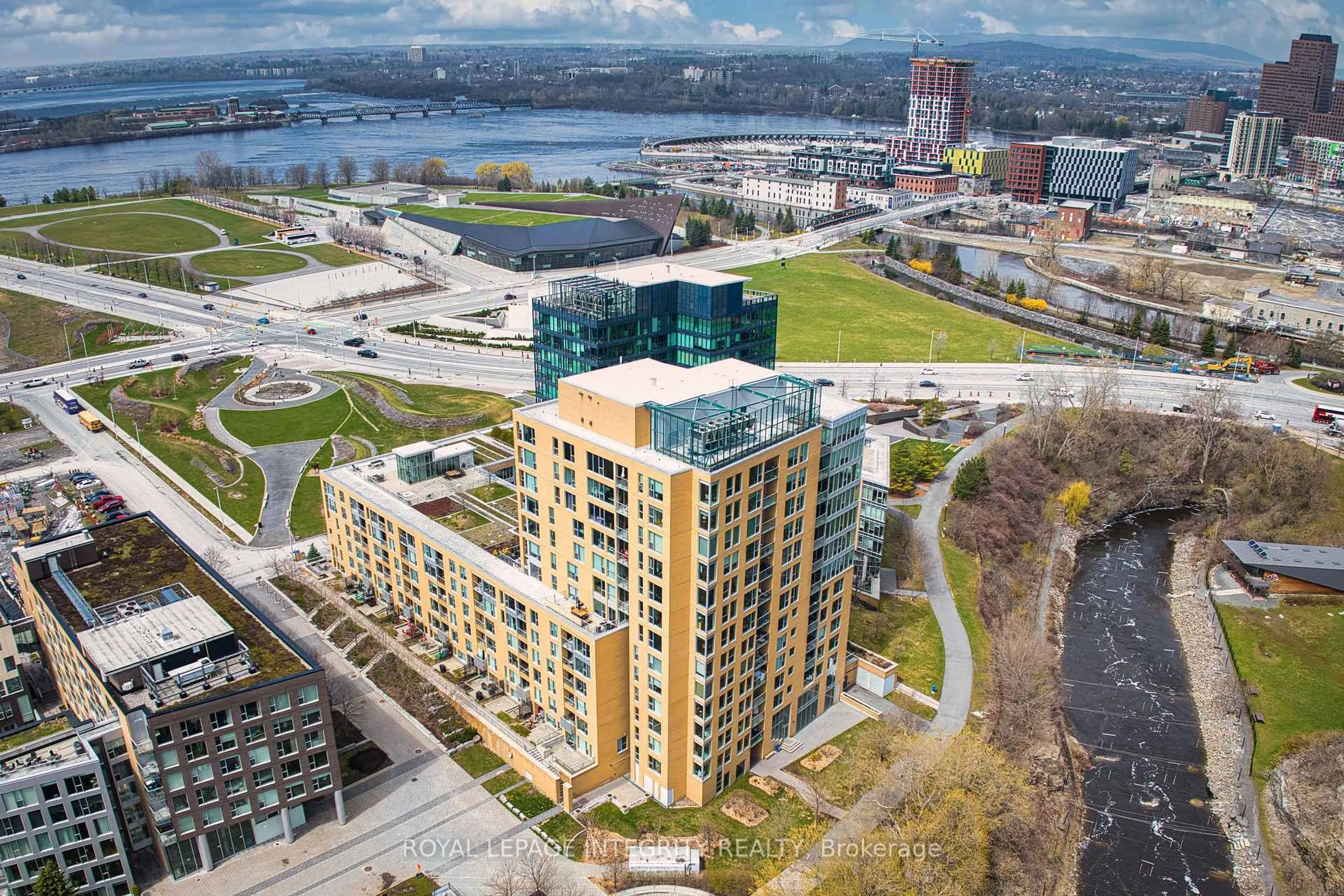 A pic from outside/outdoor area/front of a property/back of a property/a pic from drone, city buildings view from balcony for 250 Lett St #206, Ottawa Ontario K1R 0A8