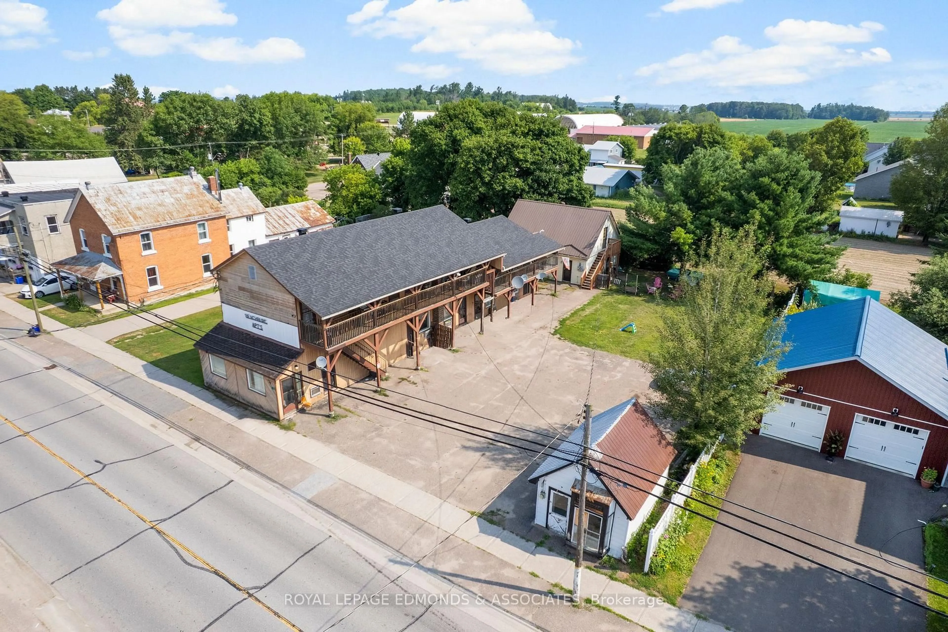 A pic from outside/outdoor area/front of a property/back of a property/a pic from drone, building for 1806 Beachburg Rd, Beachburg Ontario K0J 1C0