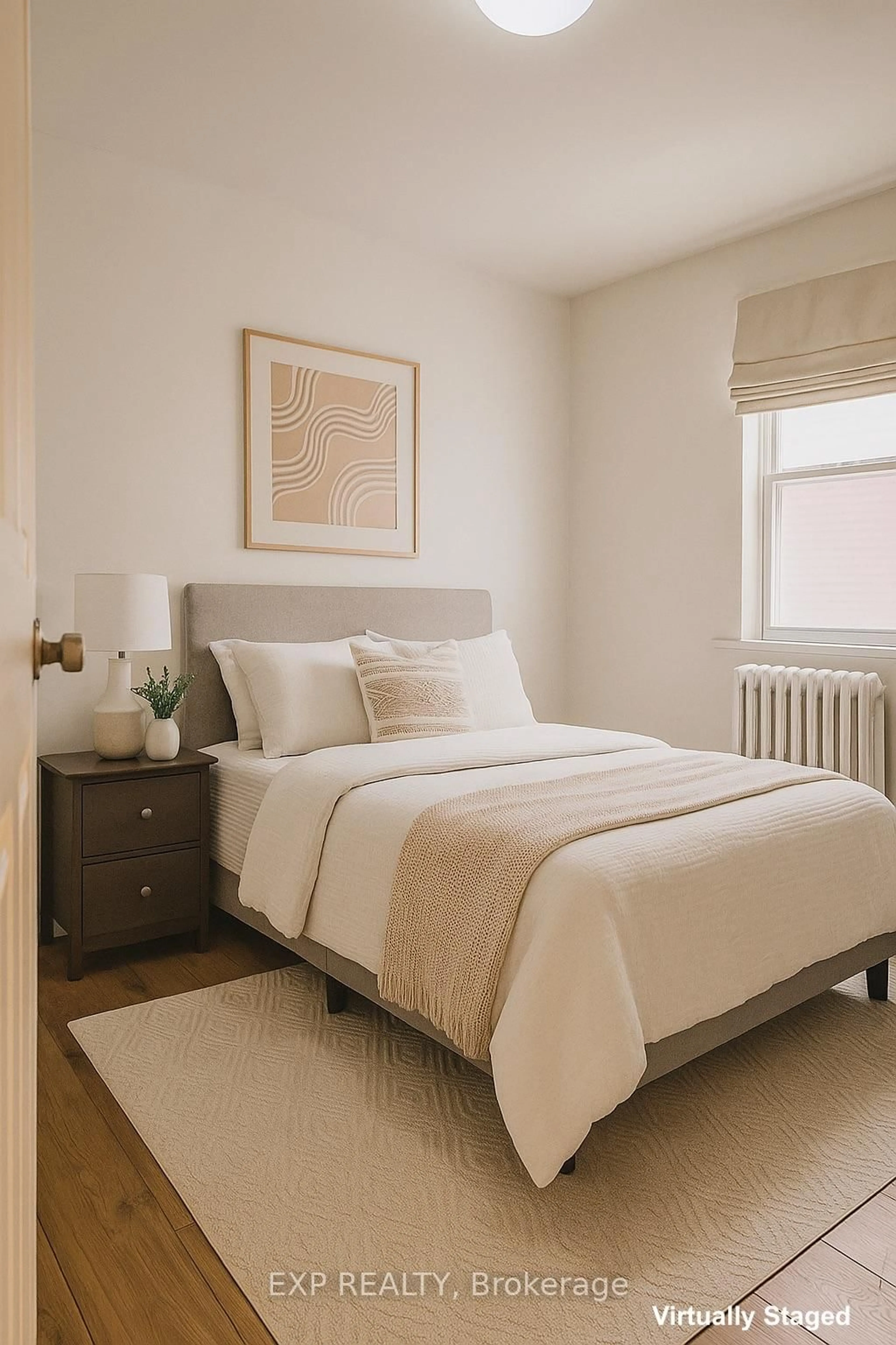 Bedroom with bed, unknown for 959 Main St, Hamilton Ontario L8M 1N1