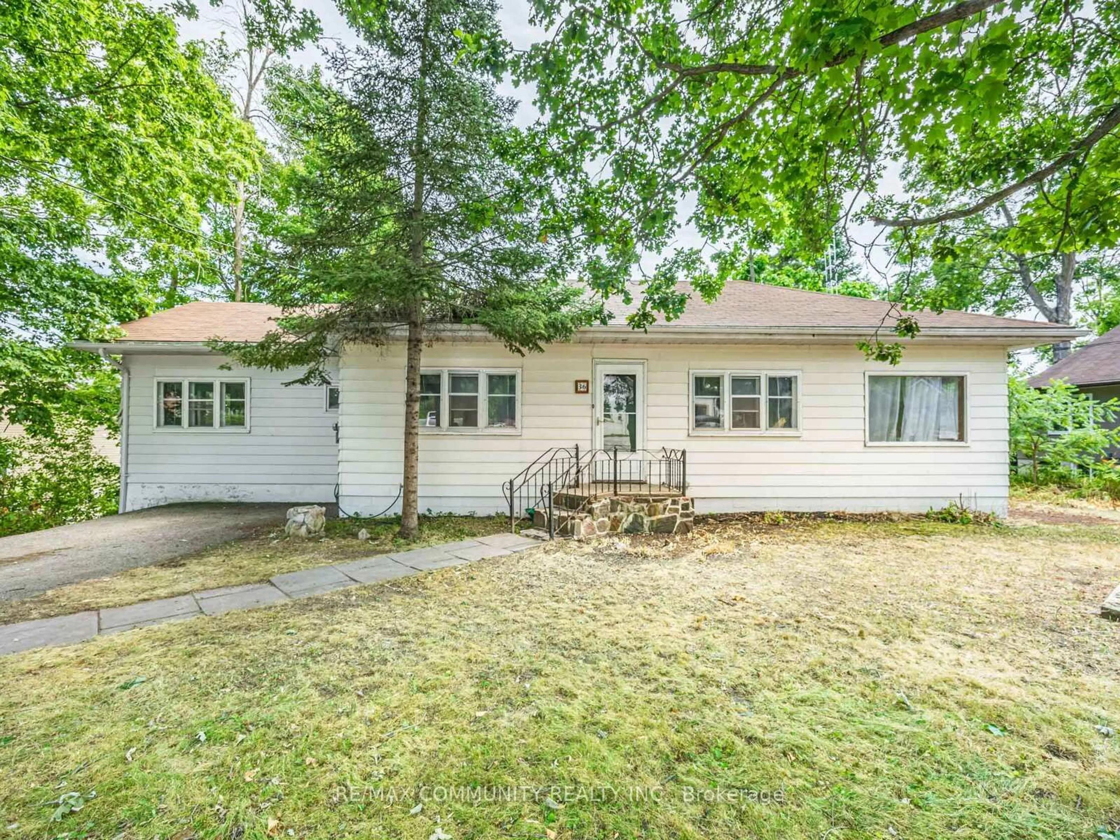 Home with vinyl exterior material, street for 36 North St, Kawartha Lakes Ontario K0M 1A0